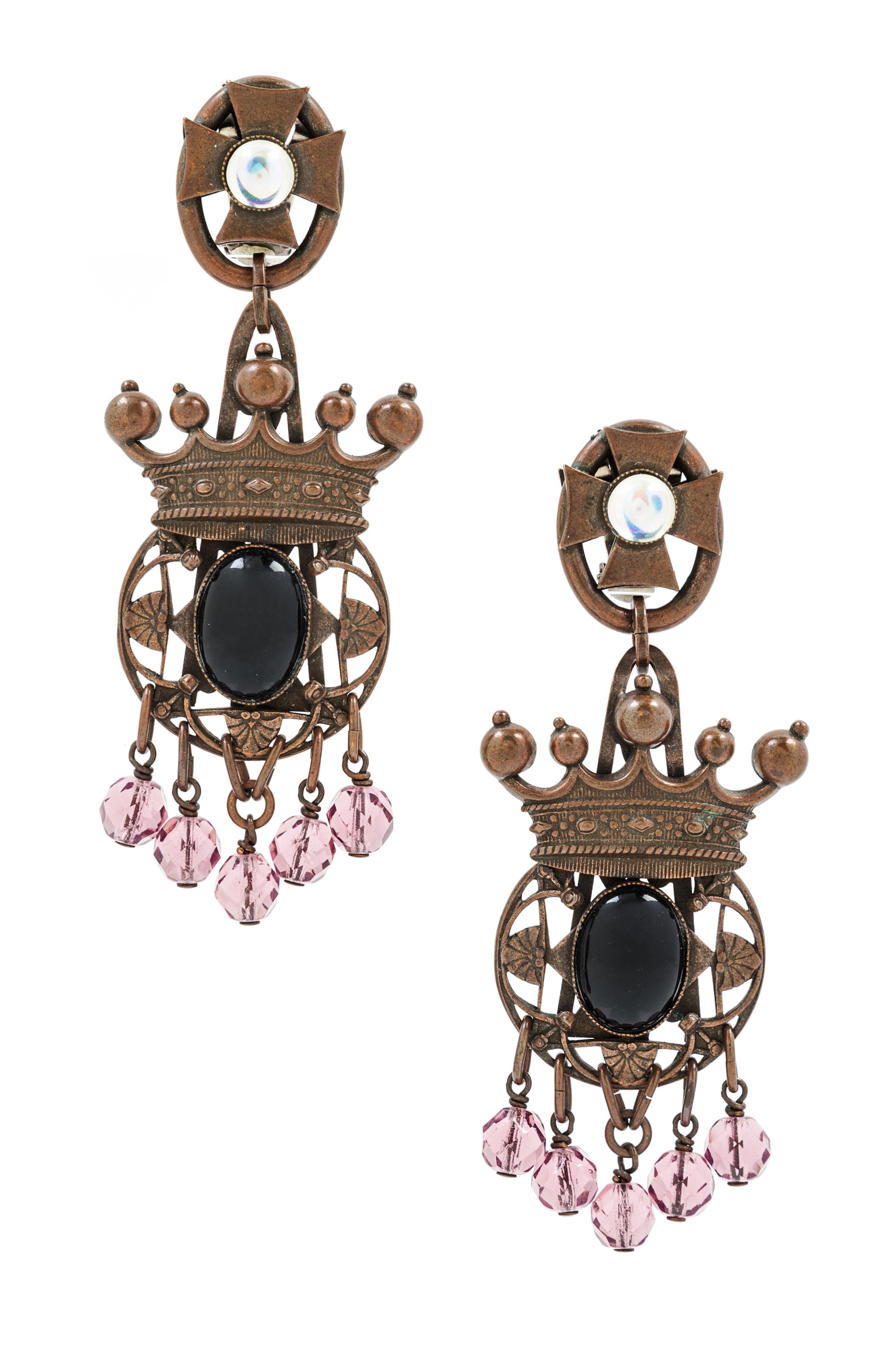 A Jean-Louis Blin Metal Drop Earclip, 4" x 1.5".