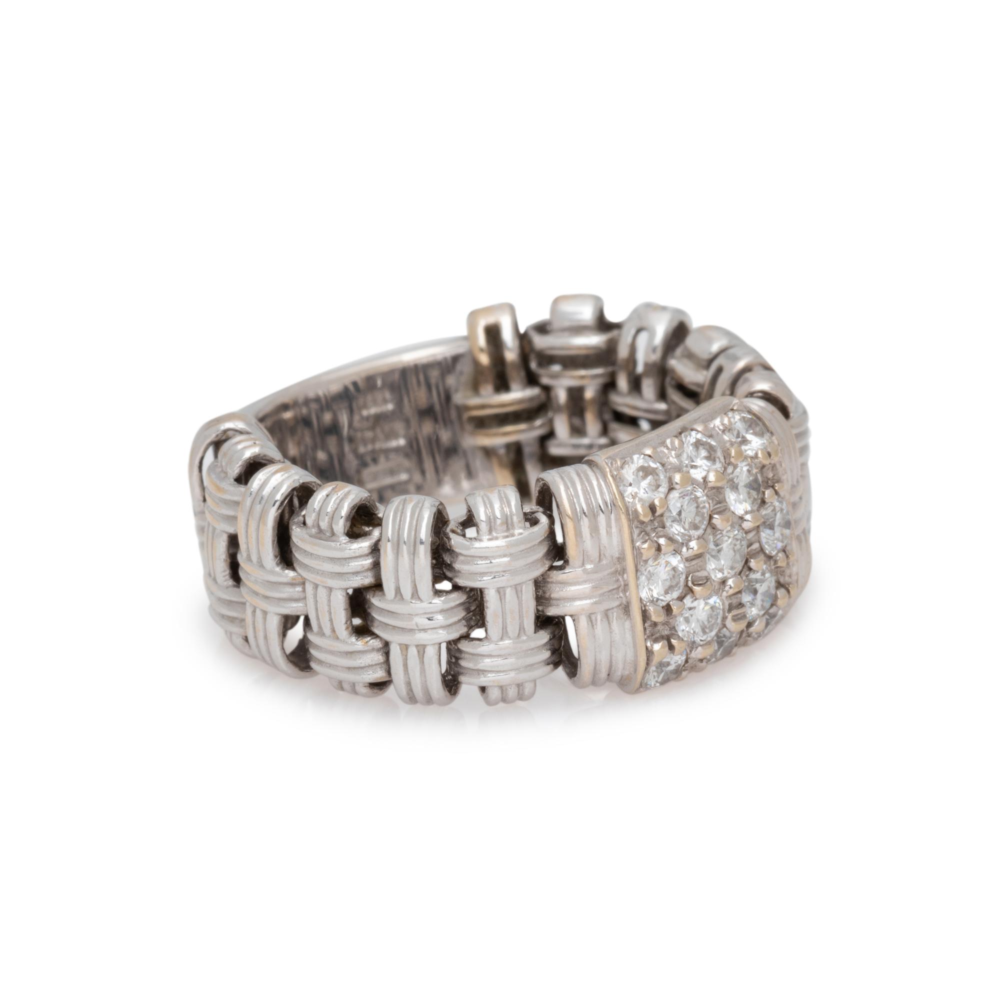 ROBERTO COIN, WHITE GOLD AND DIAMOND 'APPASSIONATA' RING