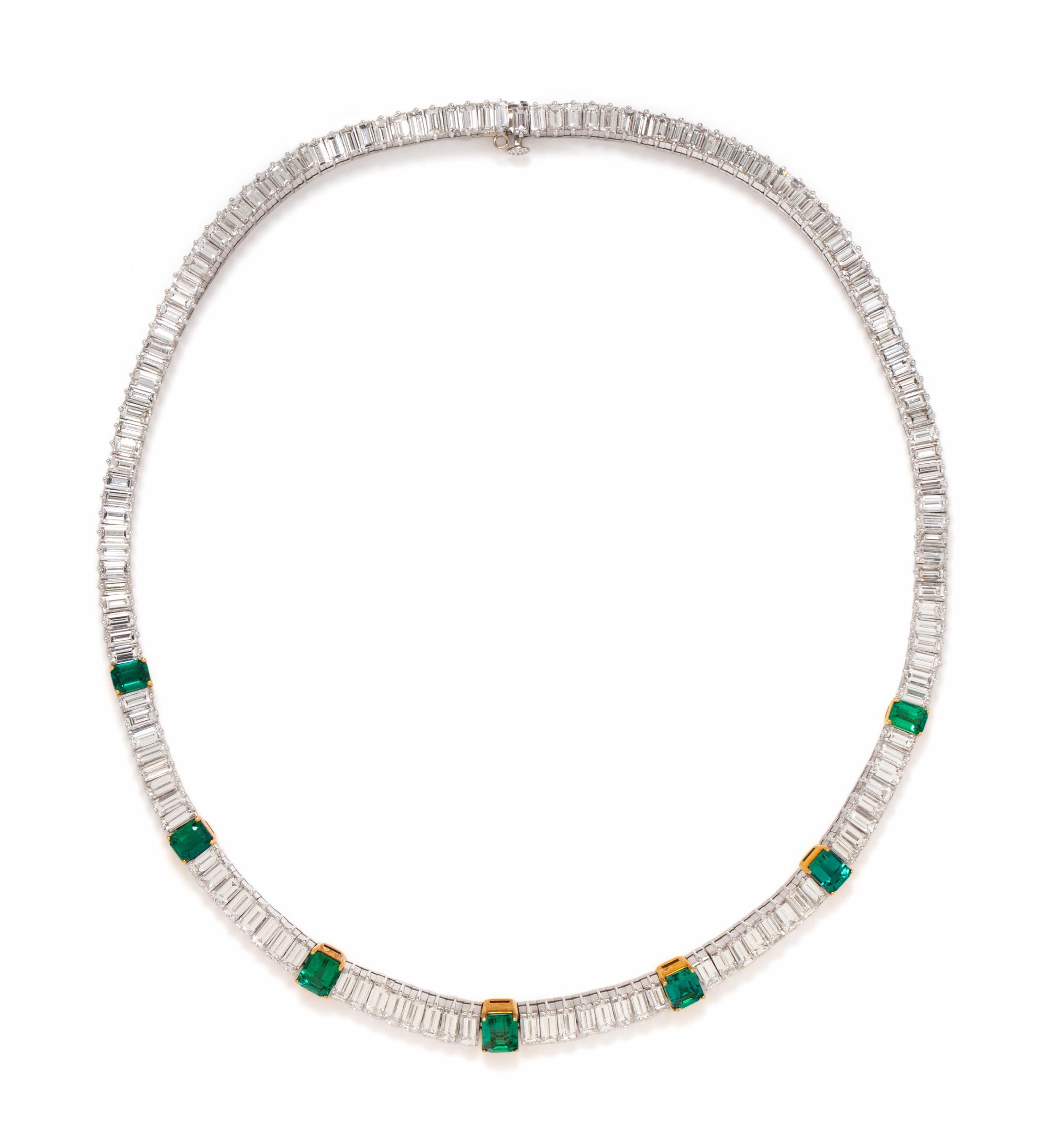 EMERALD AND DIAMOND NECKLACE