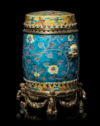 A Chinese Fahua Porcelain Garden Stool