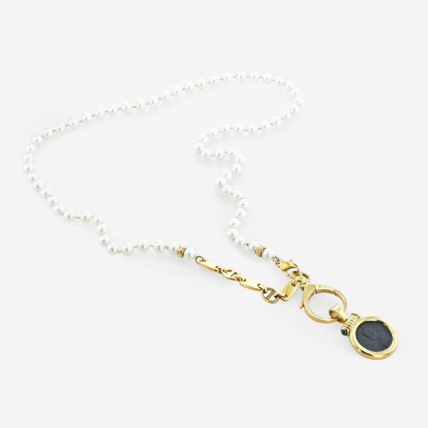 A contemporary 18K yellow gold, cultured pearl, and coin necklace Arezzo Italy