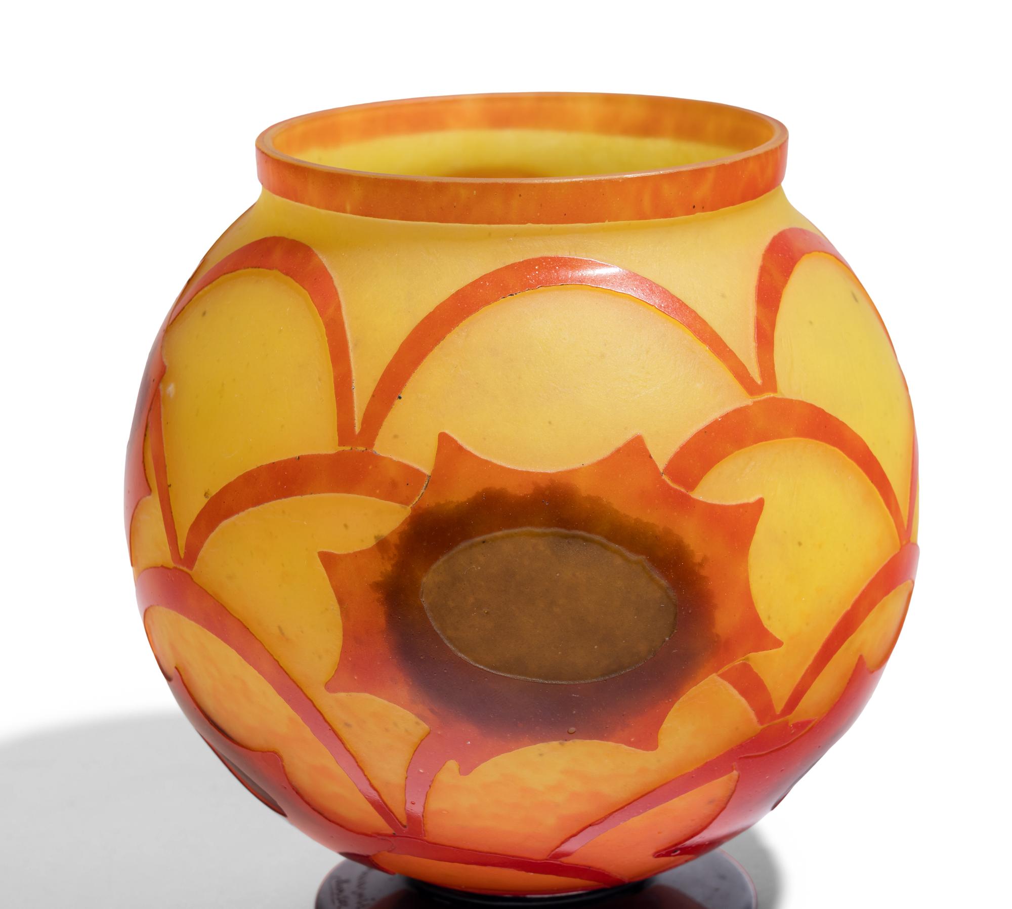 La Verre Francais Cosmos Vase Circa 1930