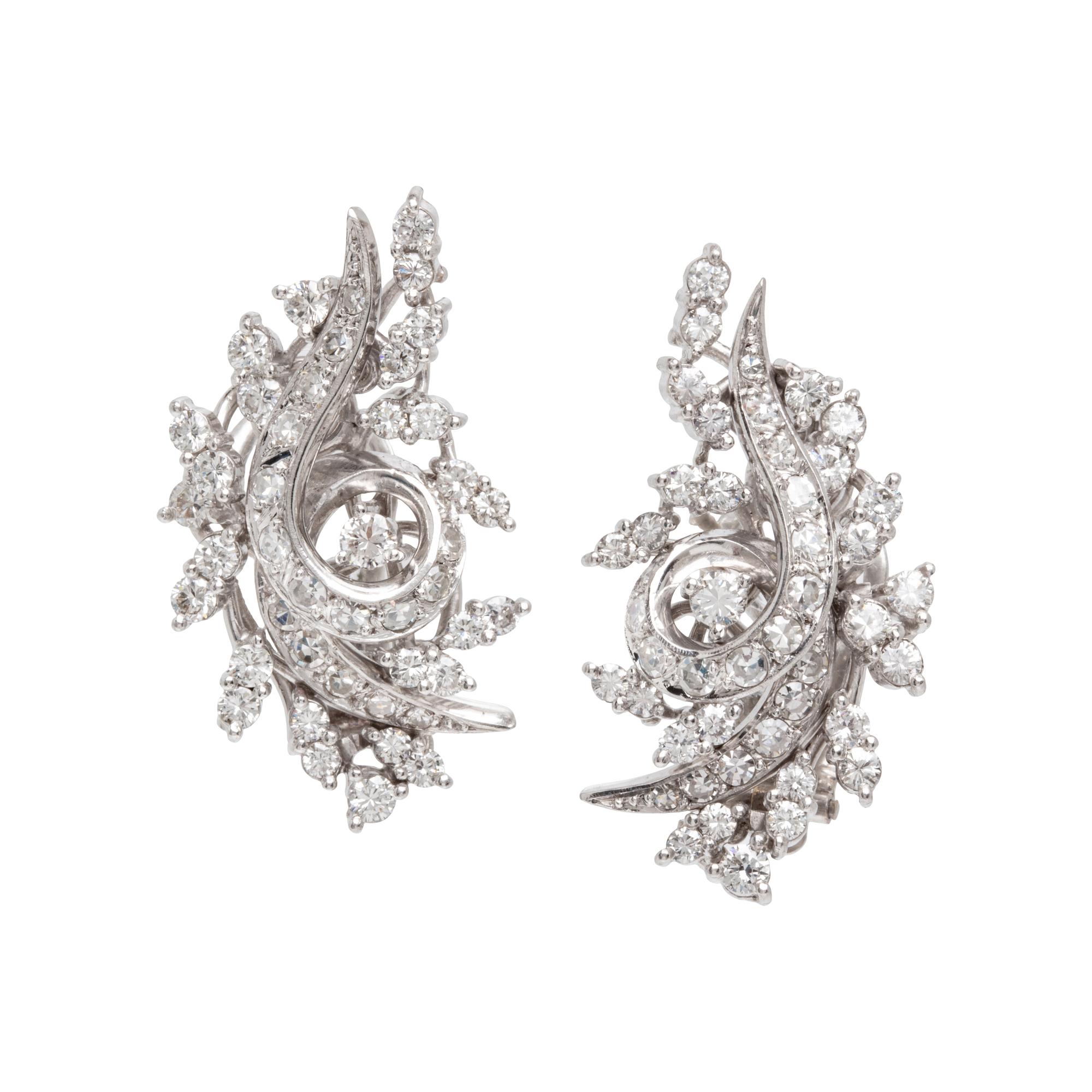 DIAMOND AND WHITE GOLD EARRINGS