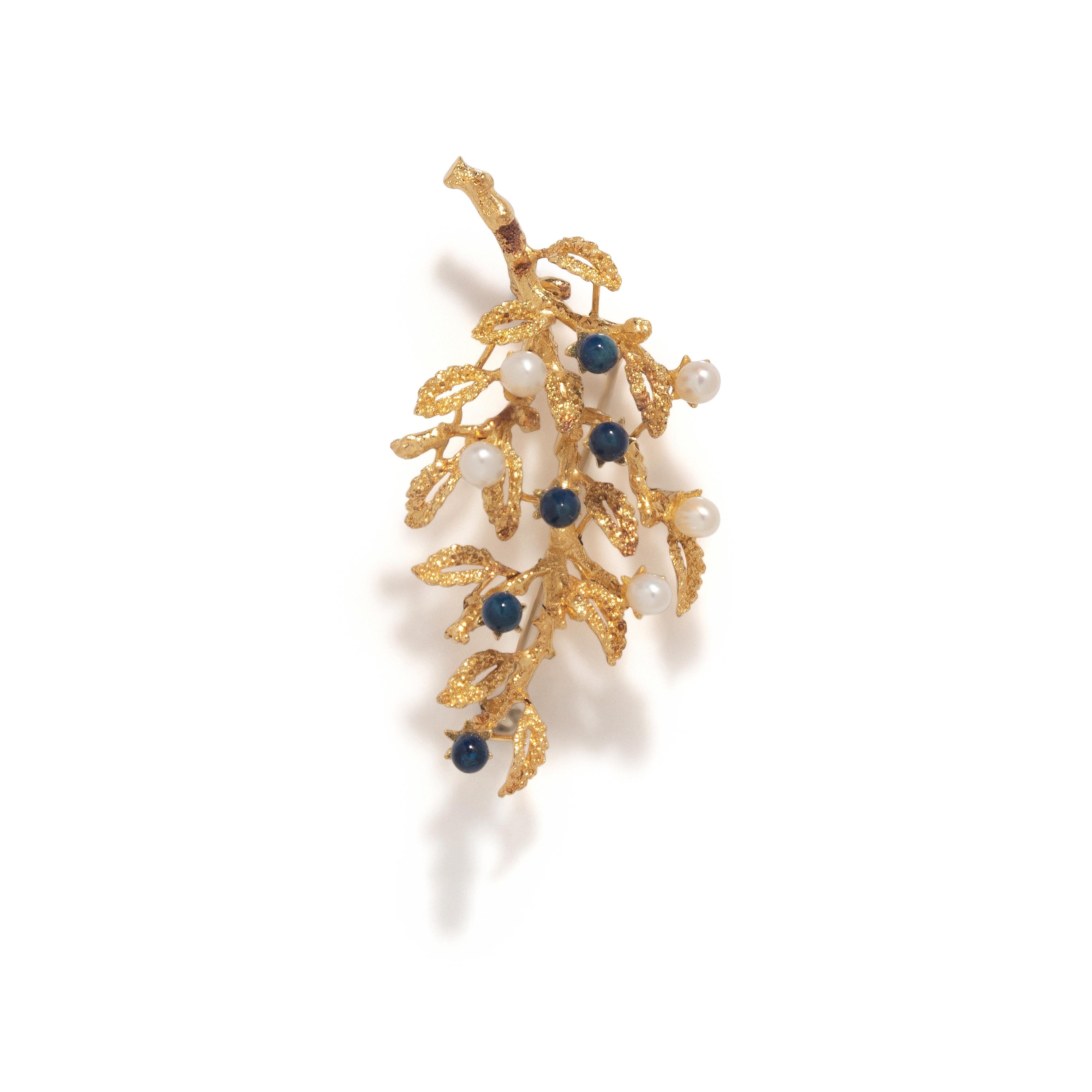LAPIS LAZULI, CULTURED PEARL, AND YELLOW GOLD FOLIATE BROOCH