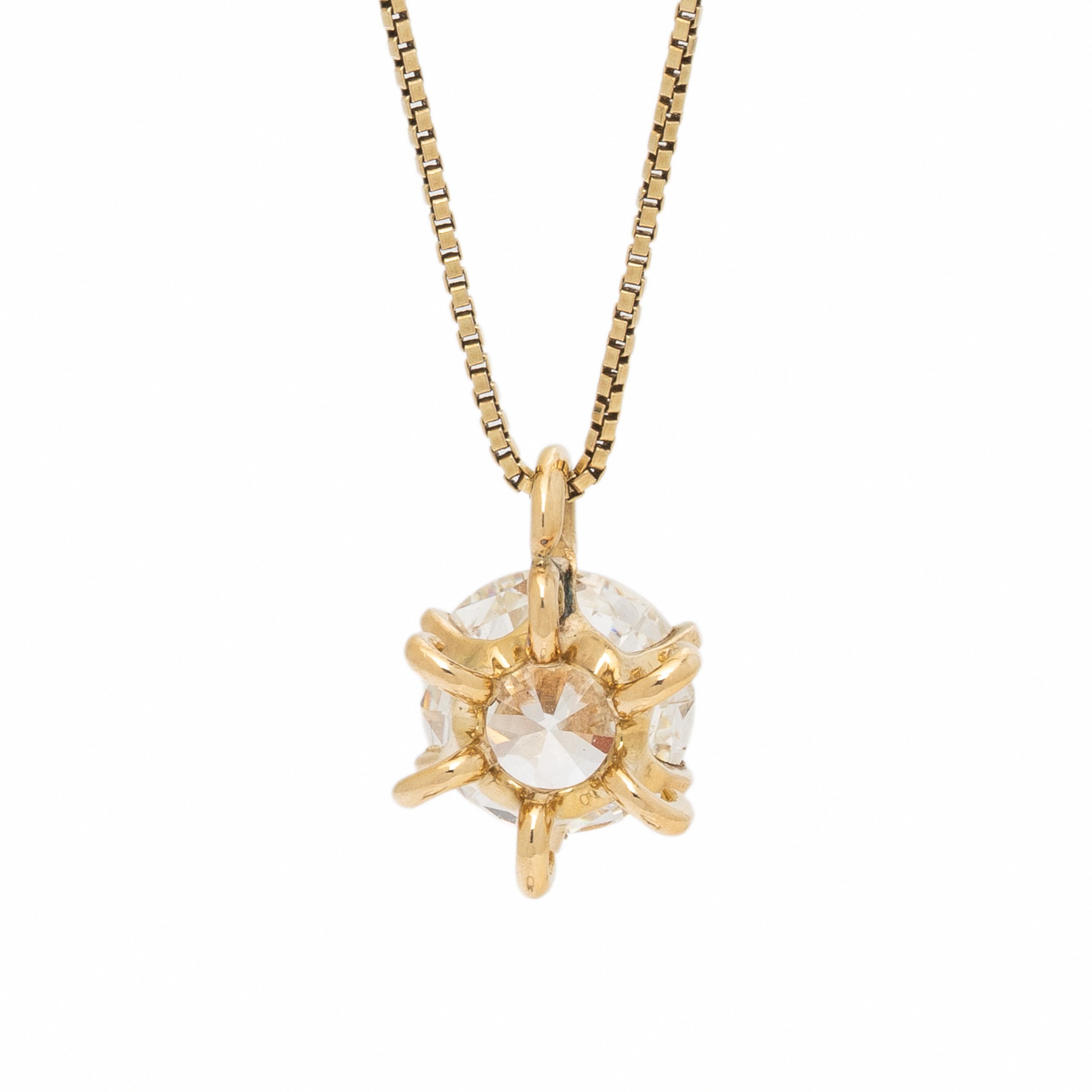 YELLOW GOLD AND DIAMOND NECKLACE