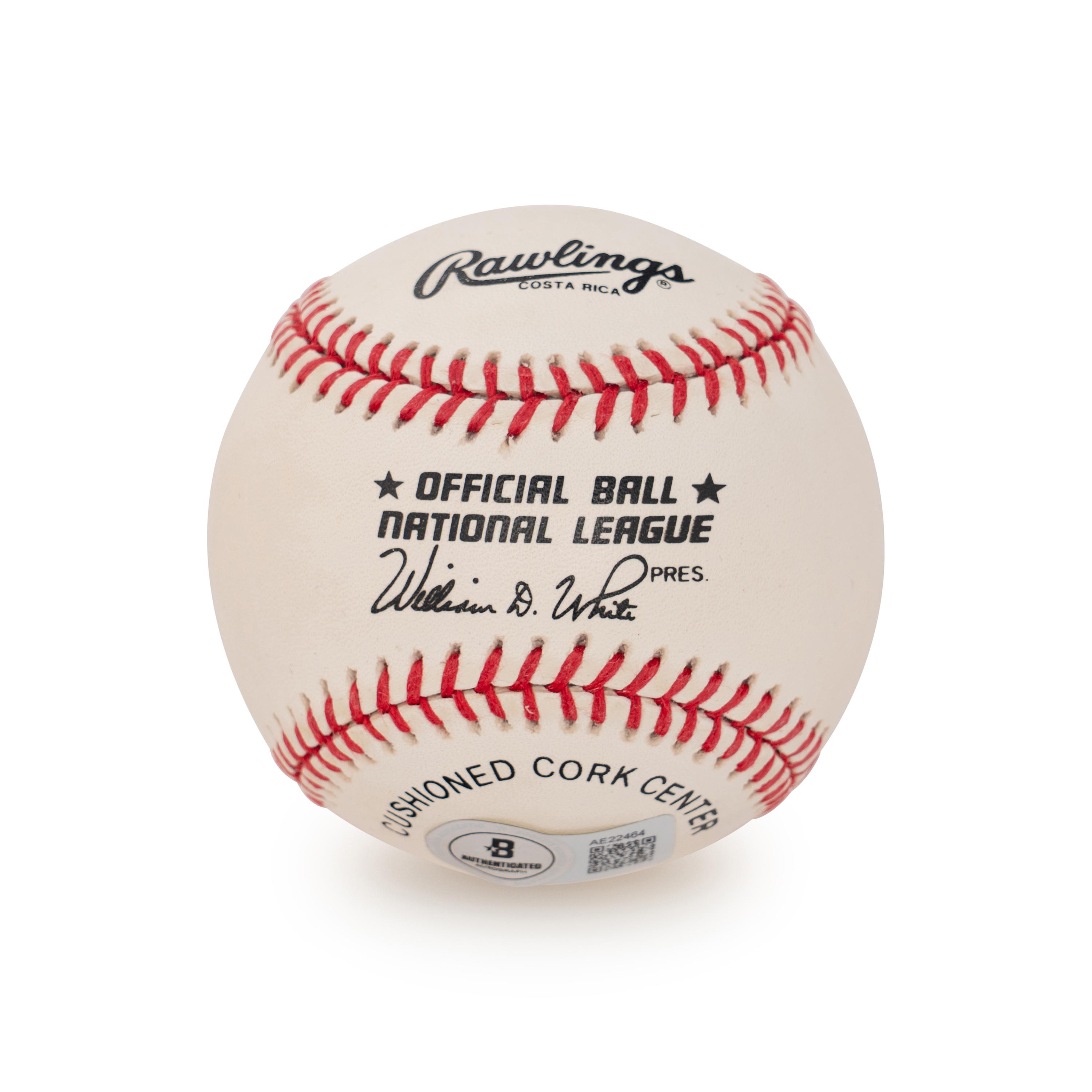 A Hank Aaron Single Signed Autograph Baseball (Beckett Authentication Services)