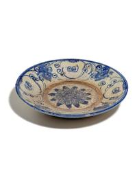 A Blue and White Glazed Pottery Dish