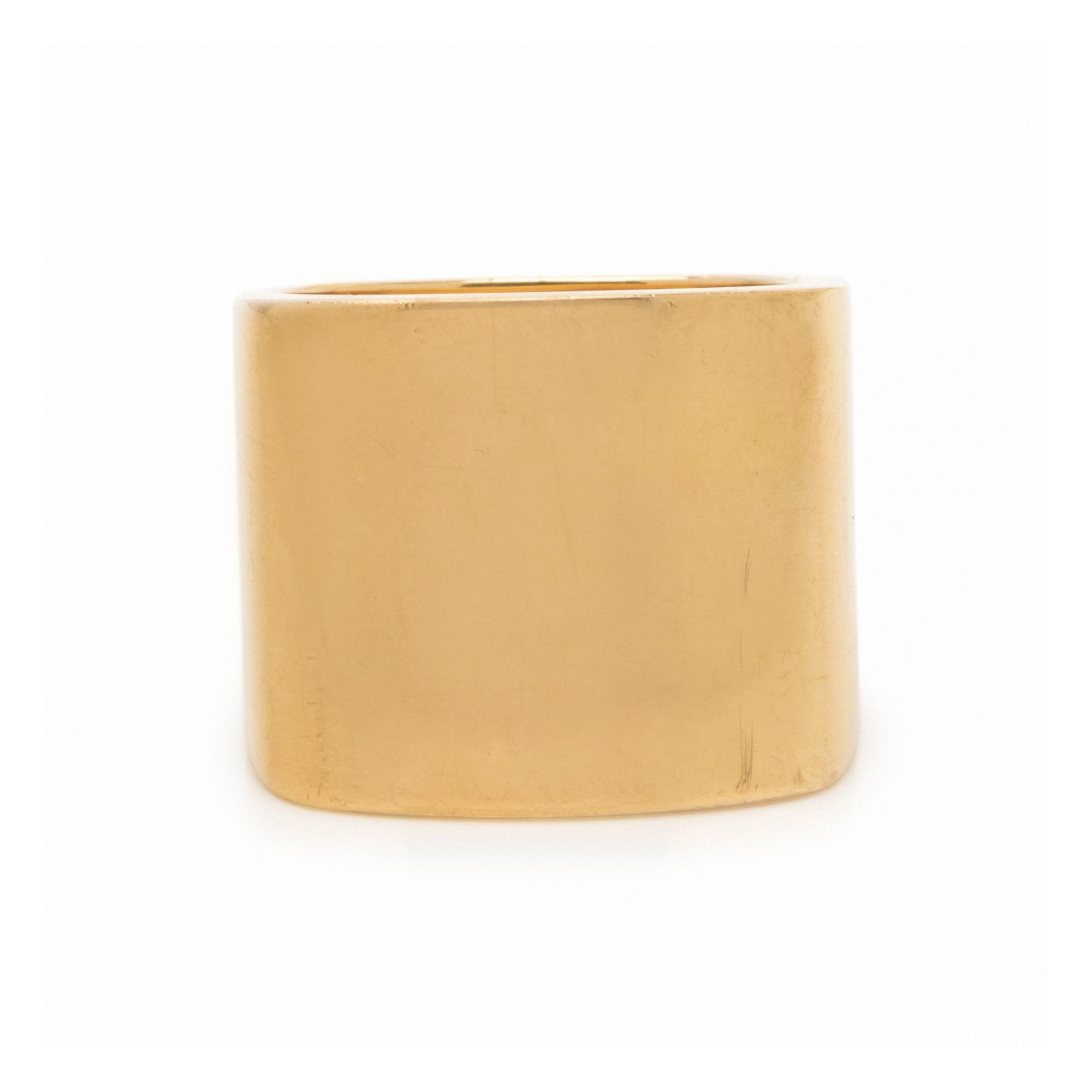 SCHLUGER, YELLOW GOLD RING