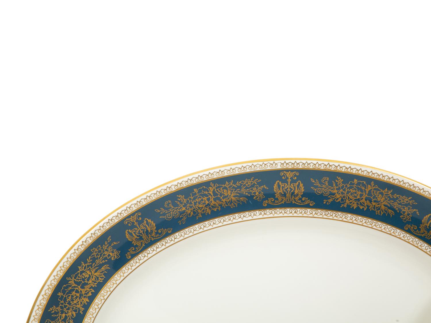 A Wedgwood Columbia Porcelain Dinner Service