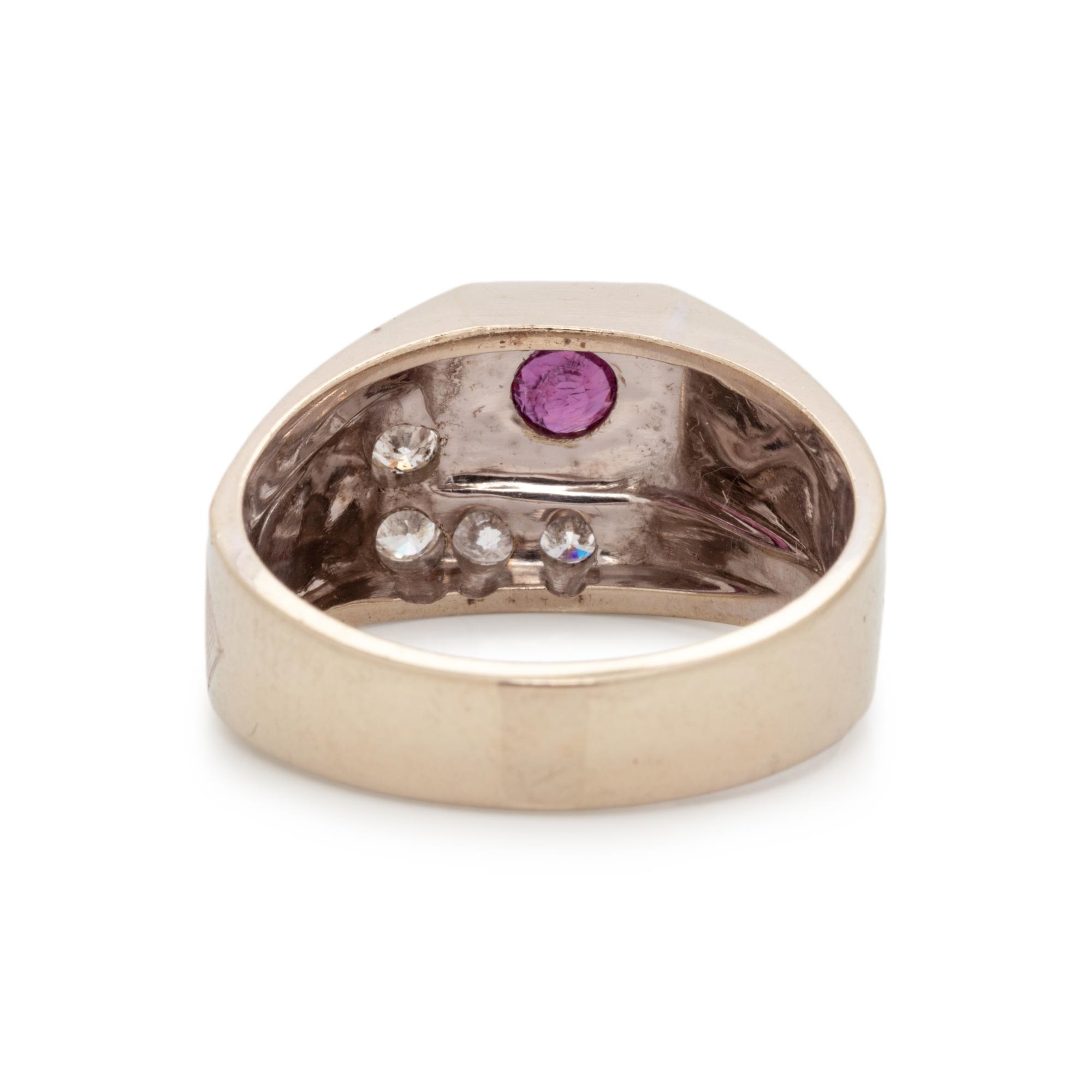 WHITE GOLD, RUBY AND DIAMOND RING