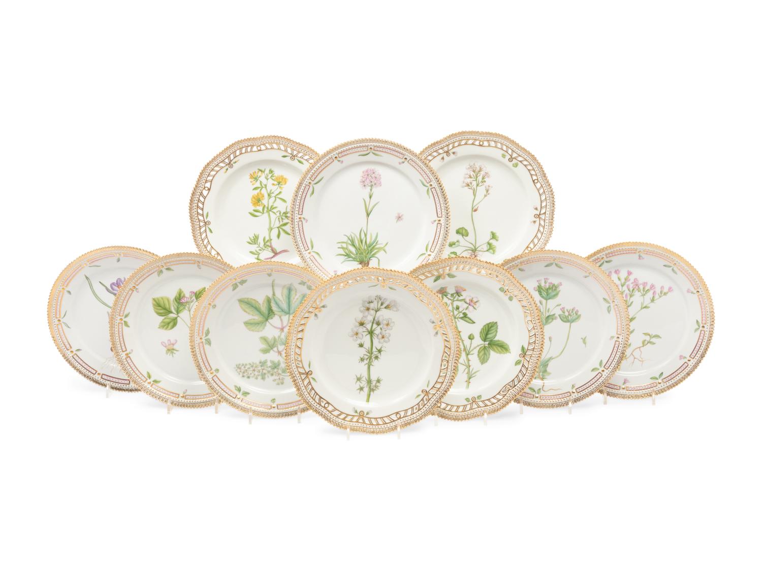 A Group of Fifteen Royal Copenhagen Flora Danica Reticulated Porcelain Luncheon Plates