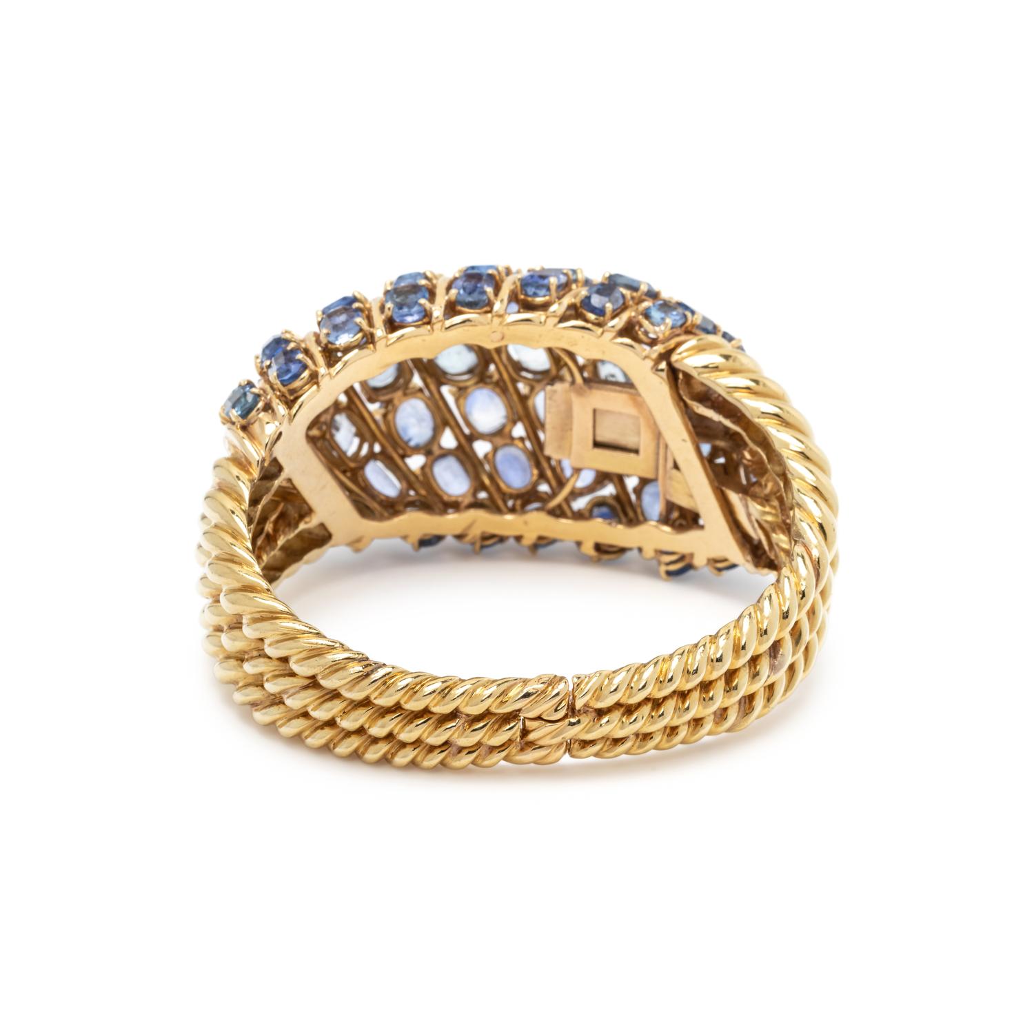 YELLOW GOLD AND SAPPHIRE SET