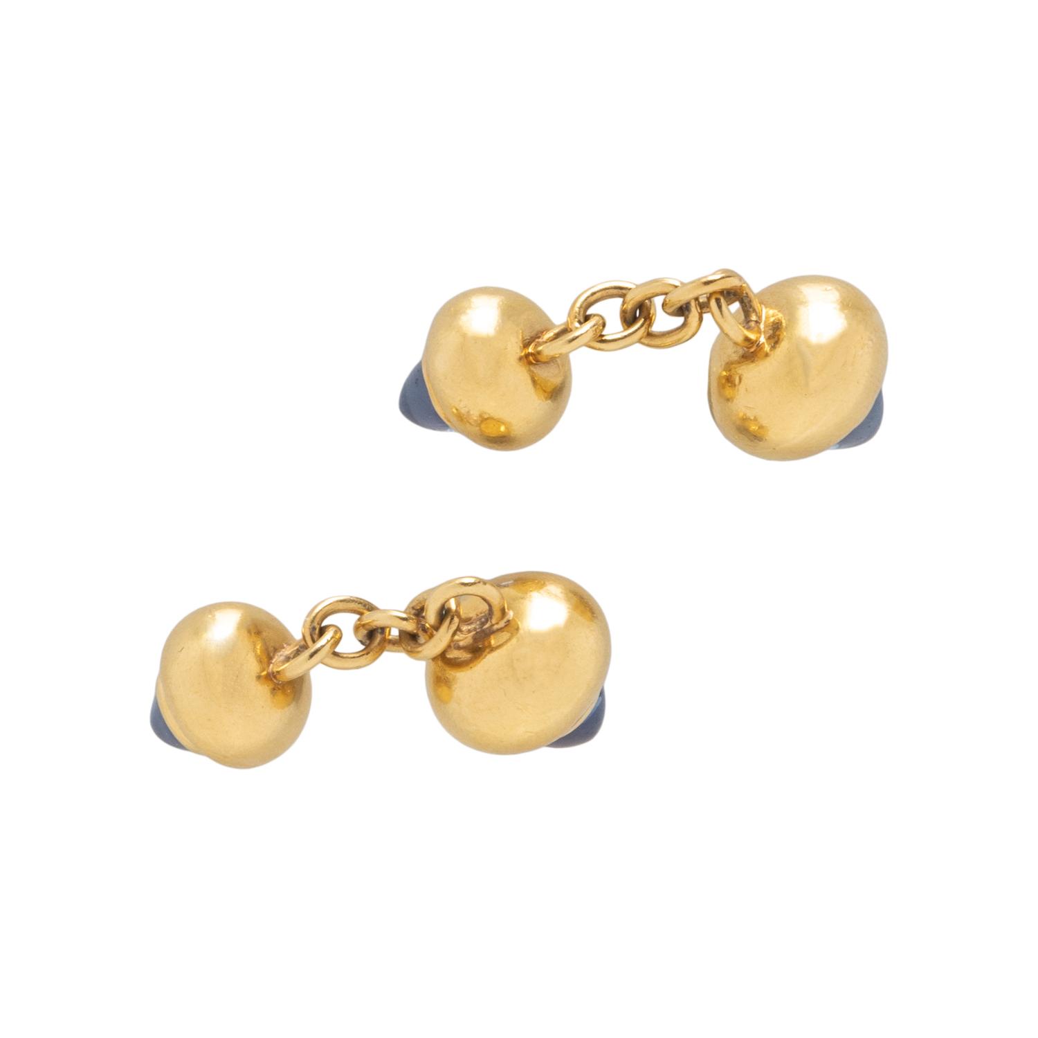 SAPPHIRE AND YELLOW GOLD CUFFLINKS