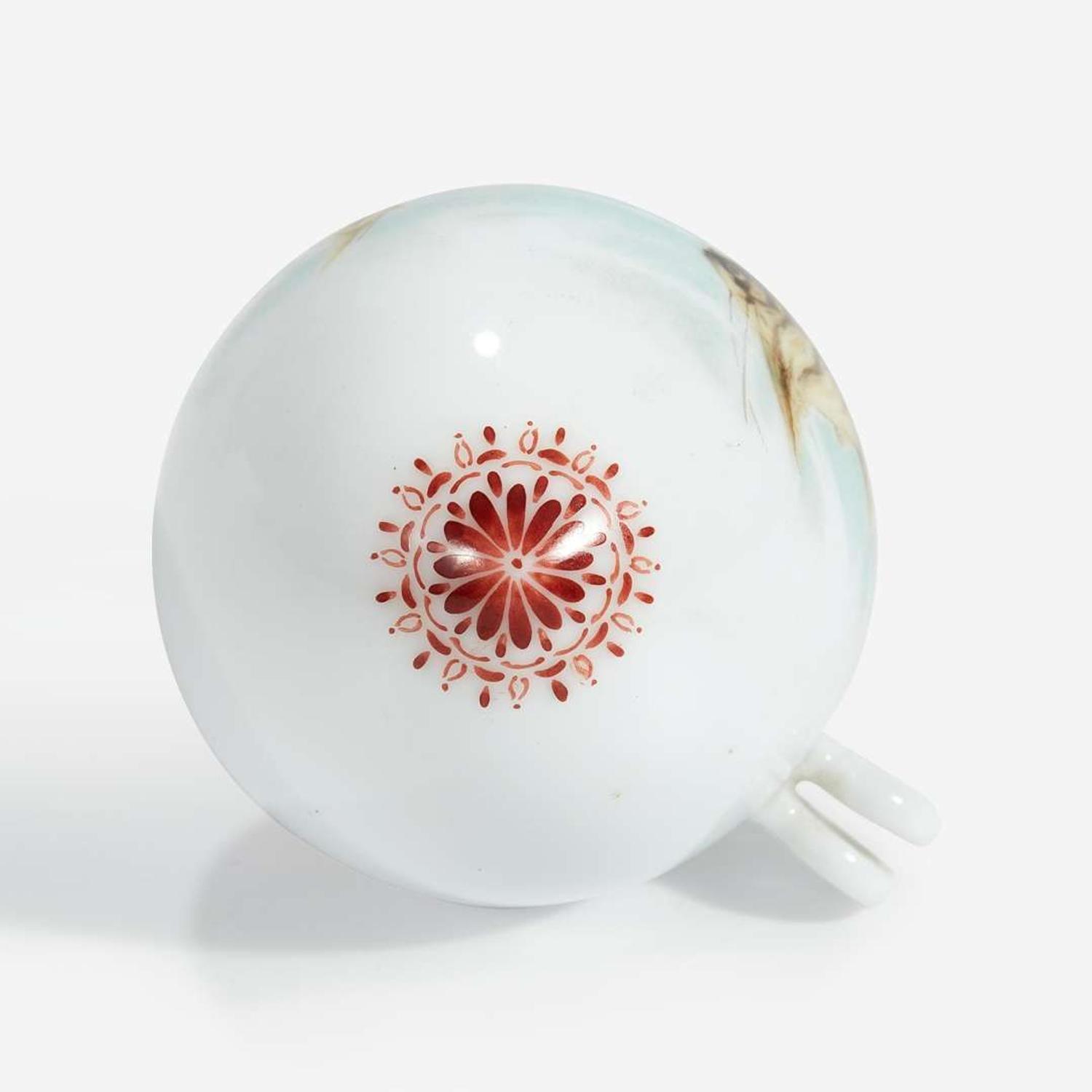 A Chinese enameled “eggshell” porcelain “Fishes” birdfeeder 20th century
