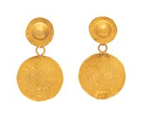 Jean Mahie, Gold Earclips
