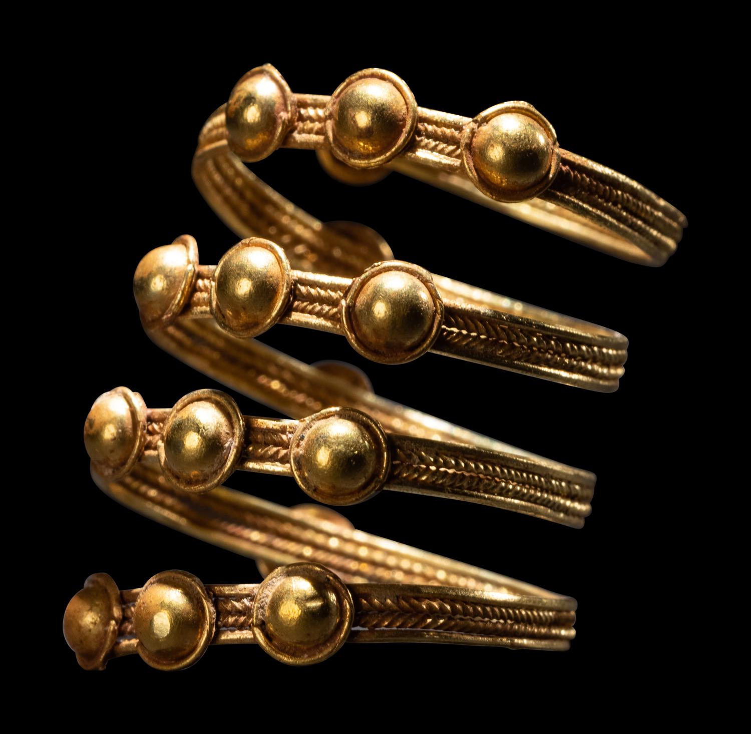 A Byzantine Gold Finger Ring
