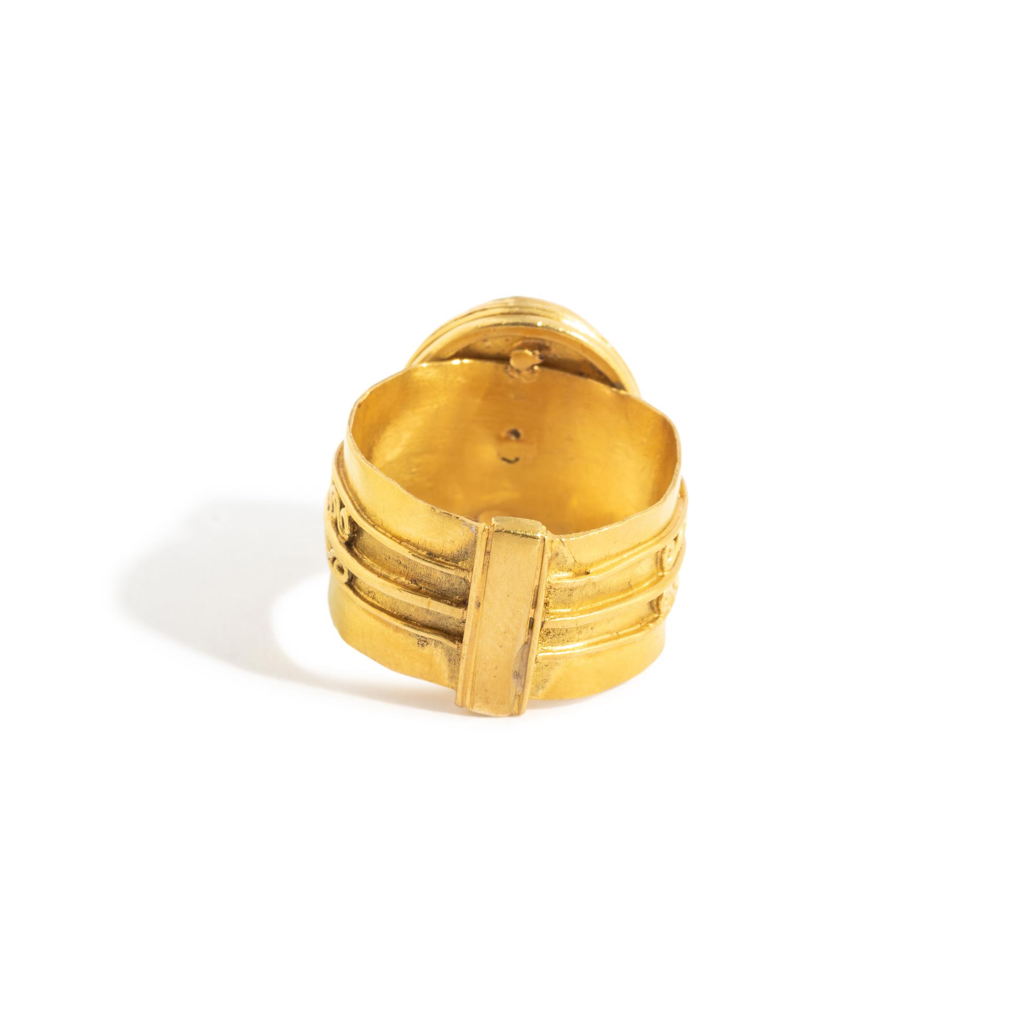 A Roman Carnelian Ring Stone with the Goddess Ceres — Set in a gold ring