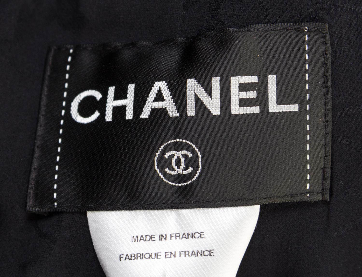A Chanel Navy Boucle Jacket, Size 36.