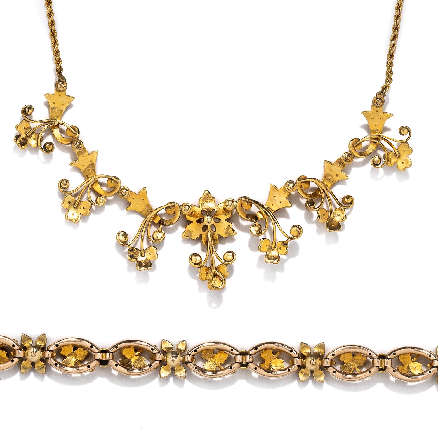 BICOLOR GOLD AND SEED PEARL BRACELET AND NECKLACE