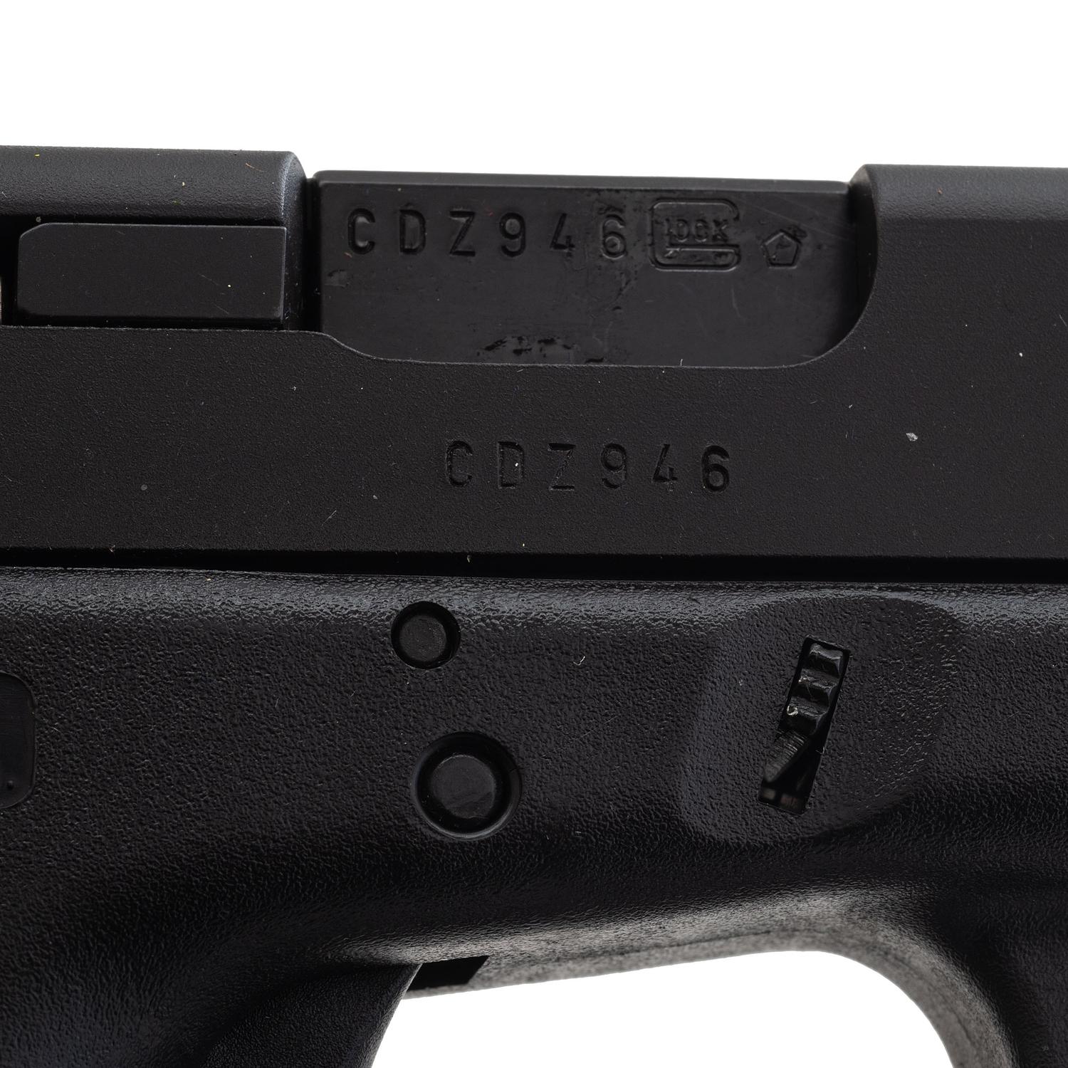 *Glock 31 Gen 2 in "Tupperware" Box with Accessories no Magazines
