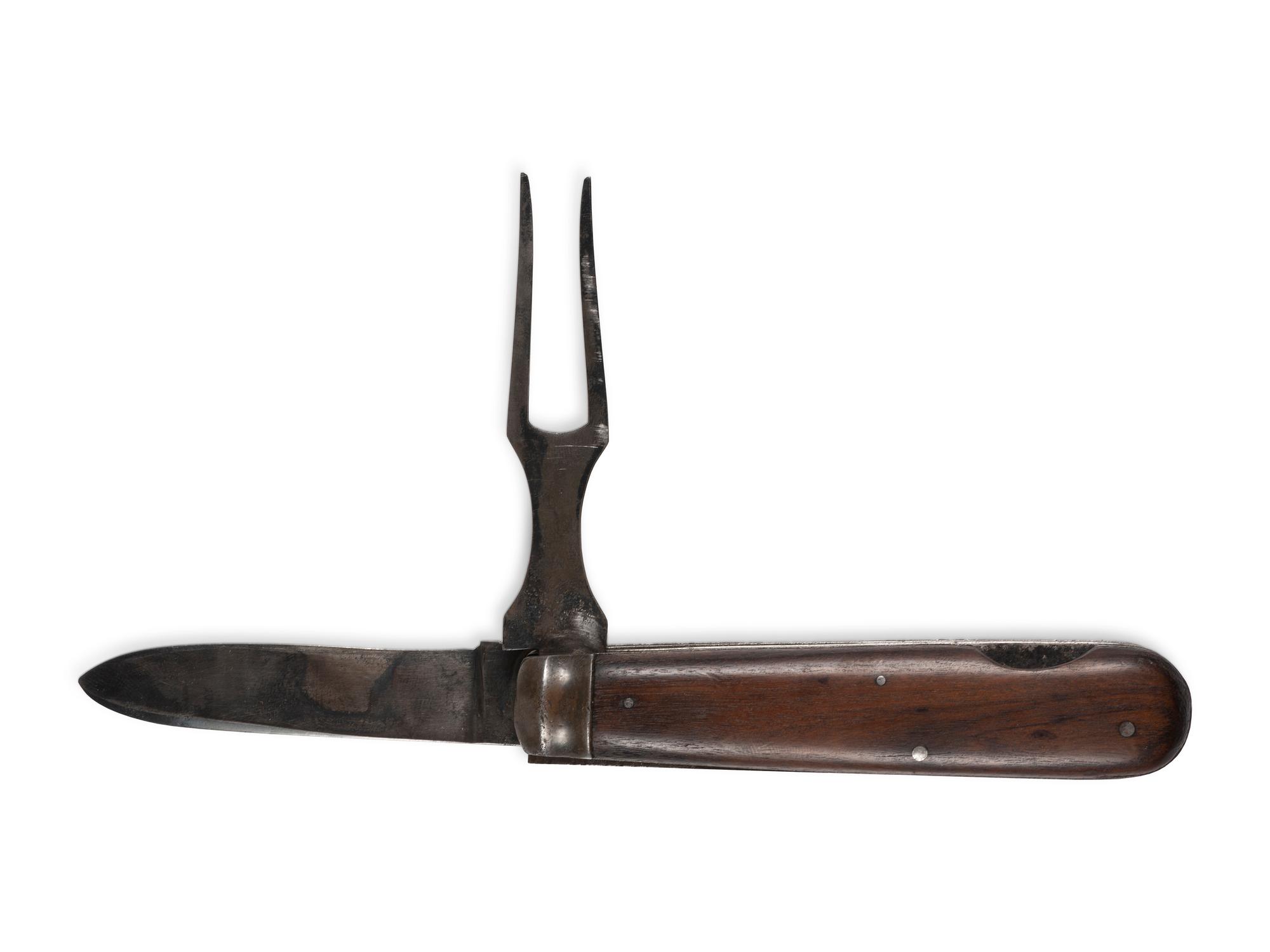 Union army knife variation patented by A. Hills.