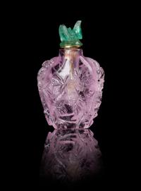 A Small Tourmaline Snuff Bottle Height 1 1/4 iches.