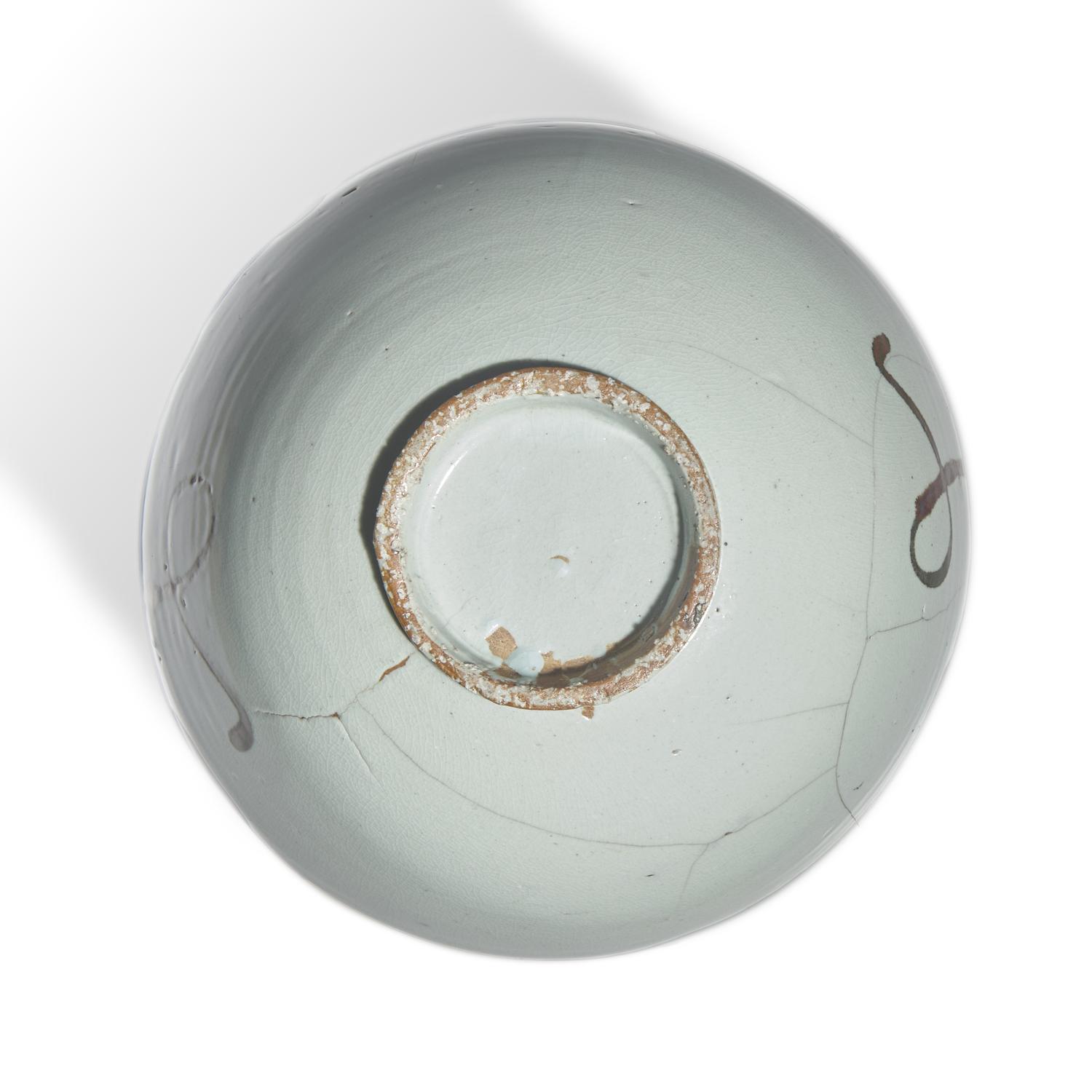 A Large Korean Iron Brown Underglaze White Porcelain Jar, Joseon Dynasty, 17th Century
