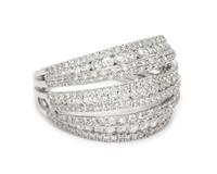 An 18 Karat White Gold and Diamond Ring, 6.30 dwts.