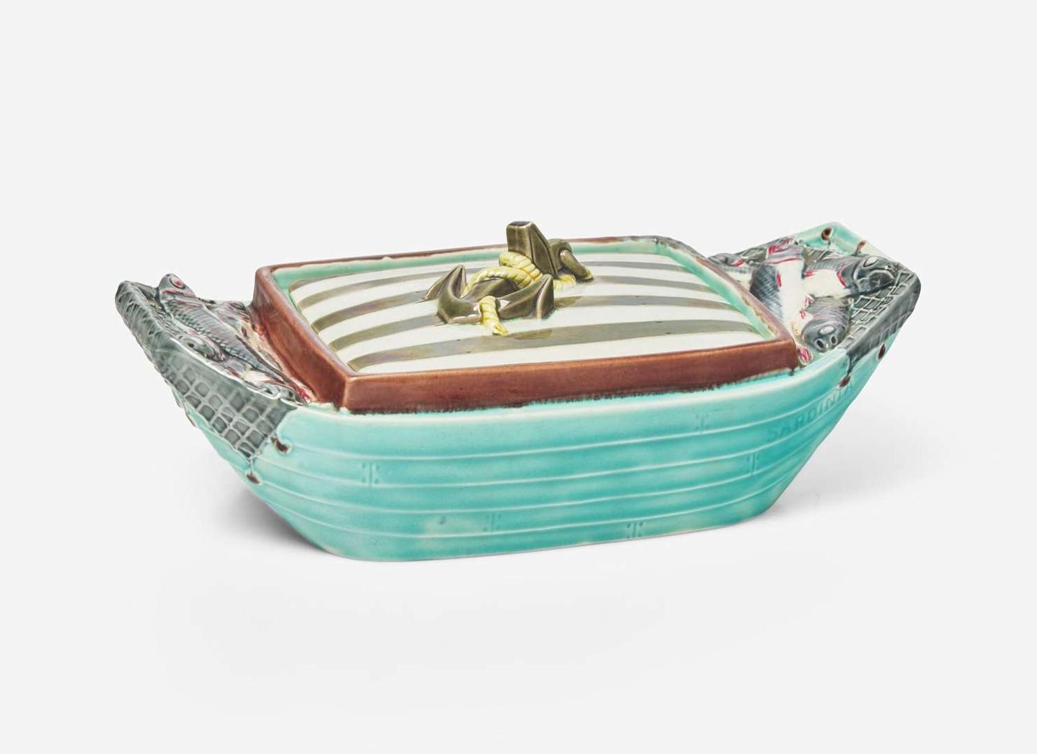 A Wedgwood Argenta Ware "Sardinia" Boat-Form Sardine Box, UK, 1878