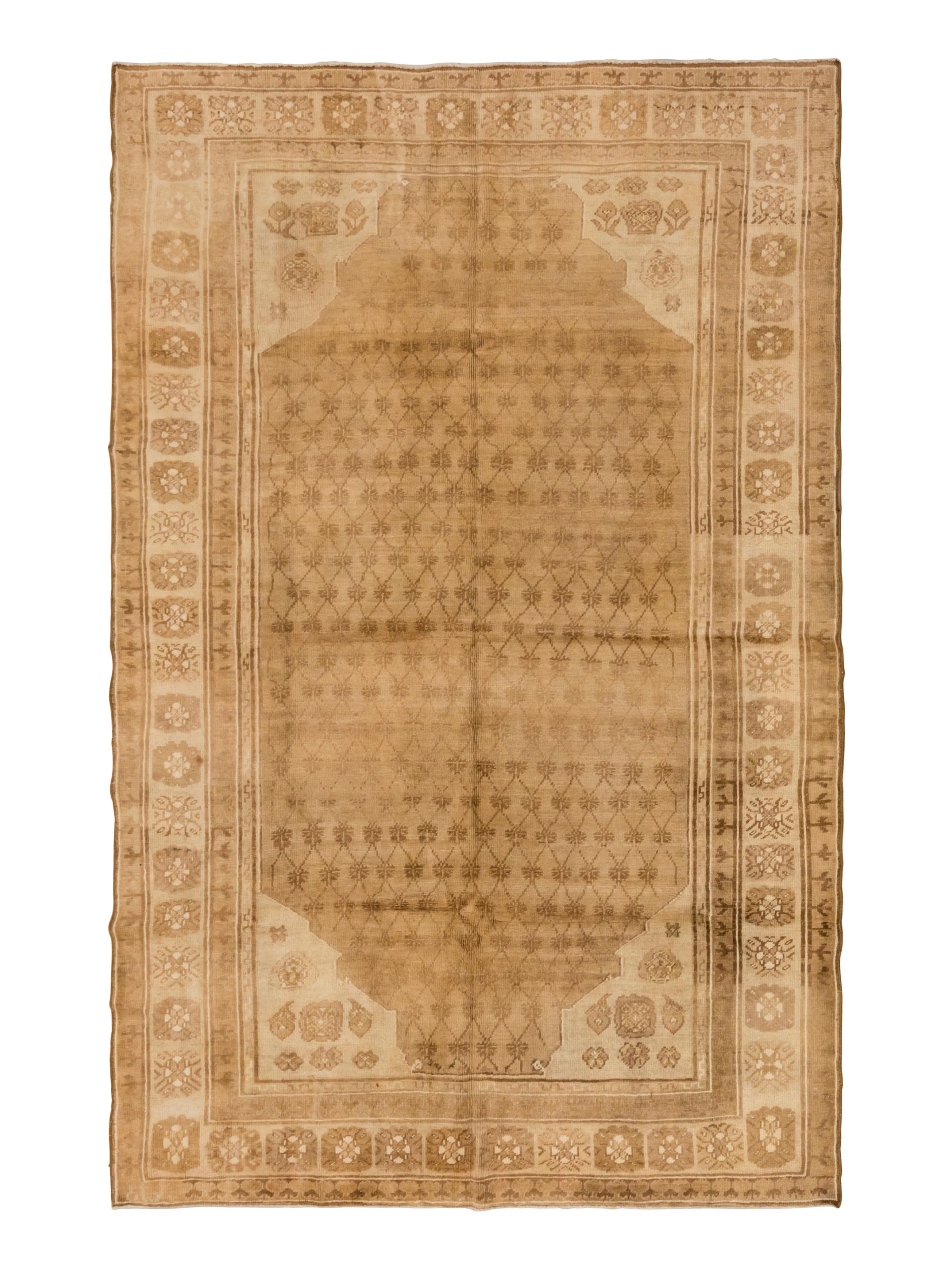 An Oushak Rug