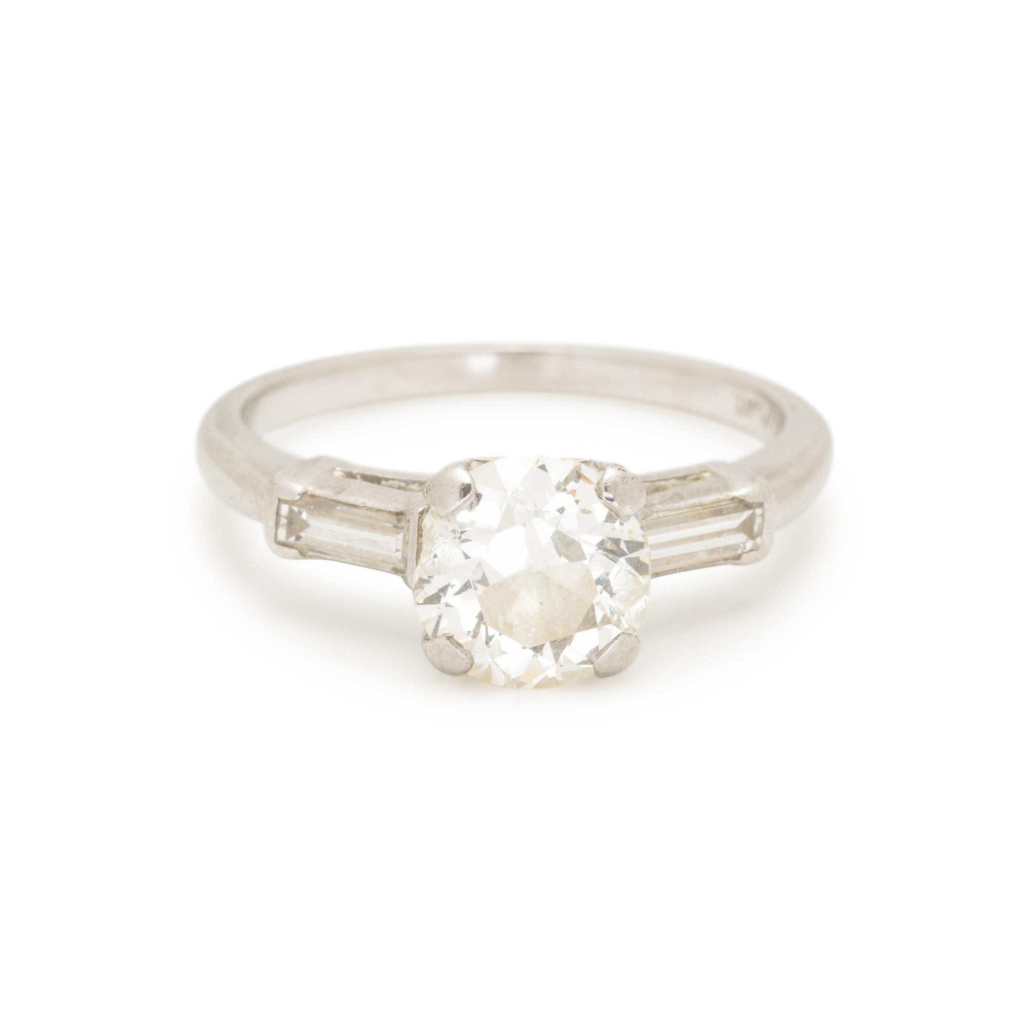 DIAMOND RING
