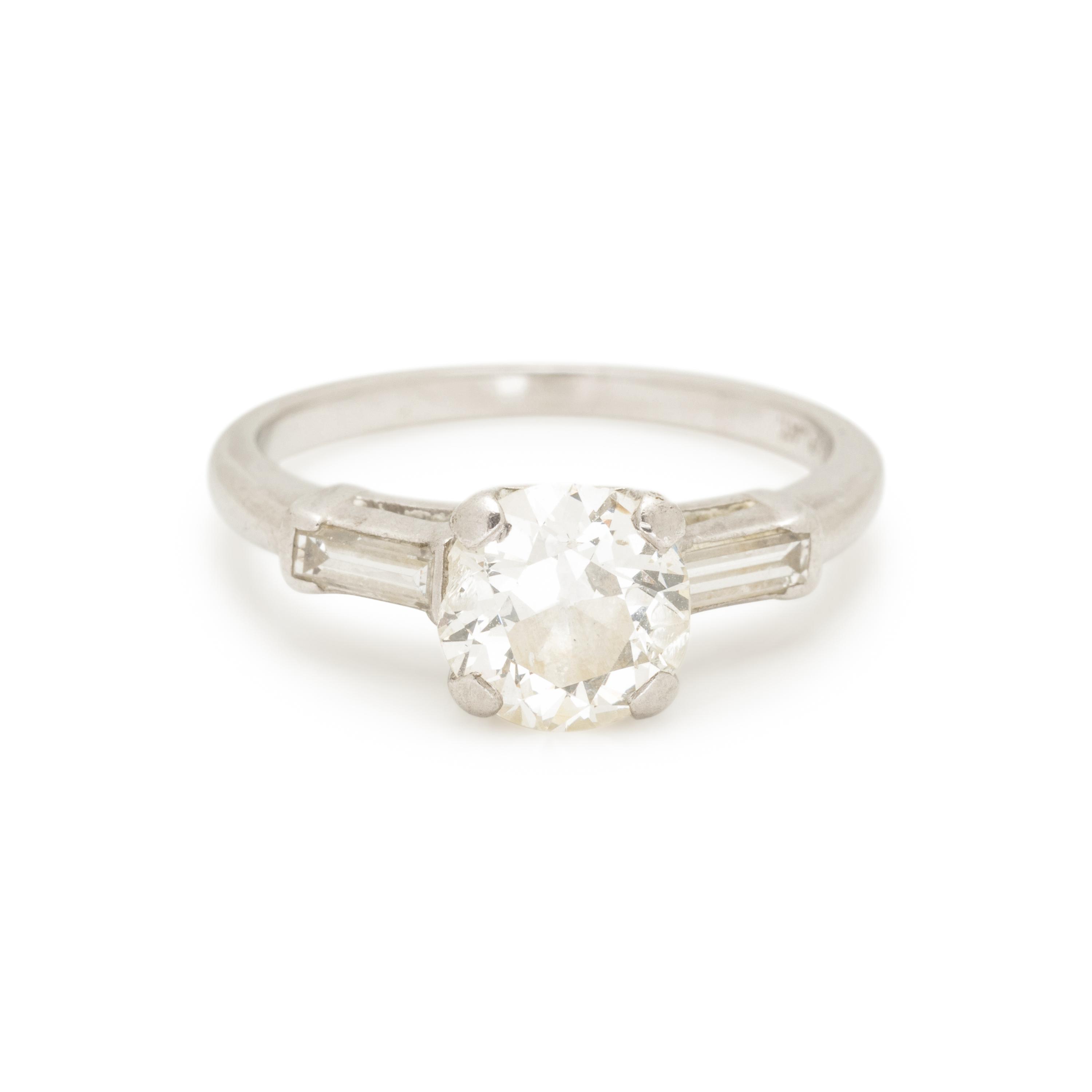 DIAMOND RING