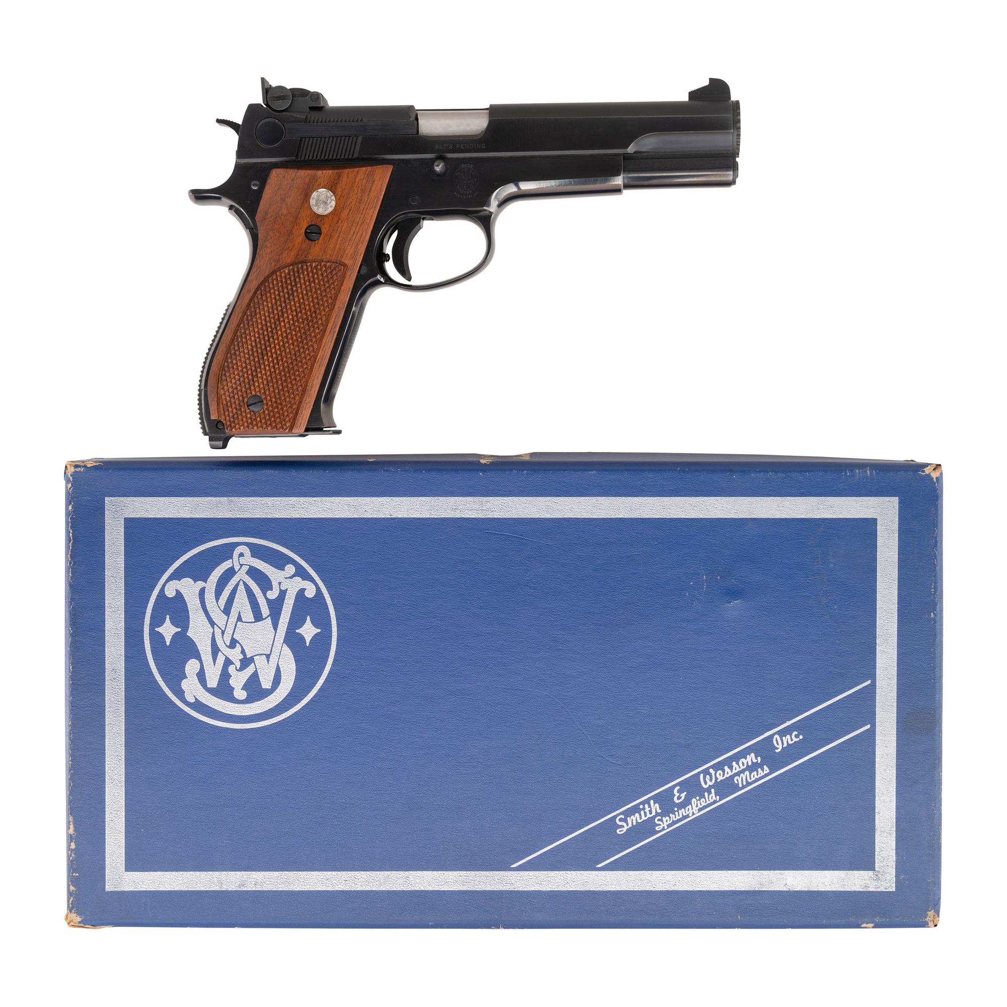 **Smith & Wesson Model 52 Pistol in Original Box
