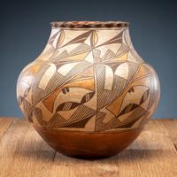 Acoma Pottery Olla, with Ruffled Rim