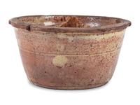 A Redware Bowl with Manganese Glaze