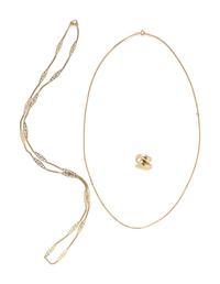 COLLECTION OF YELLOW GOLD JEWELRY