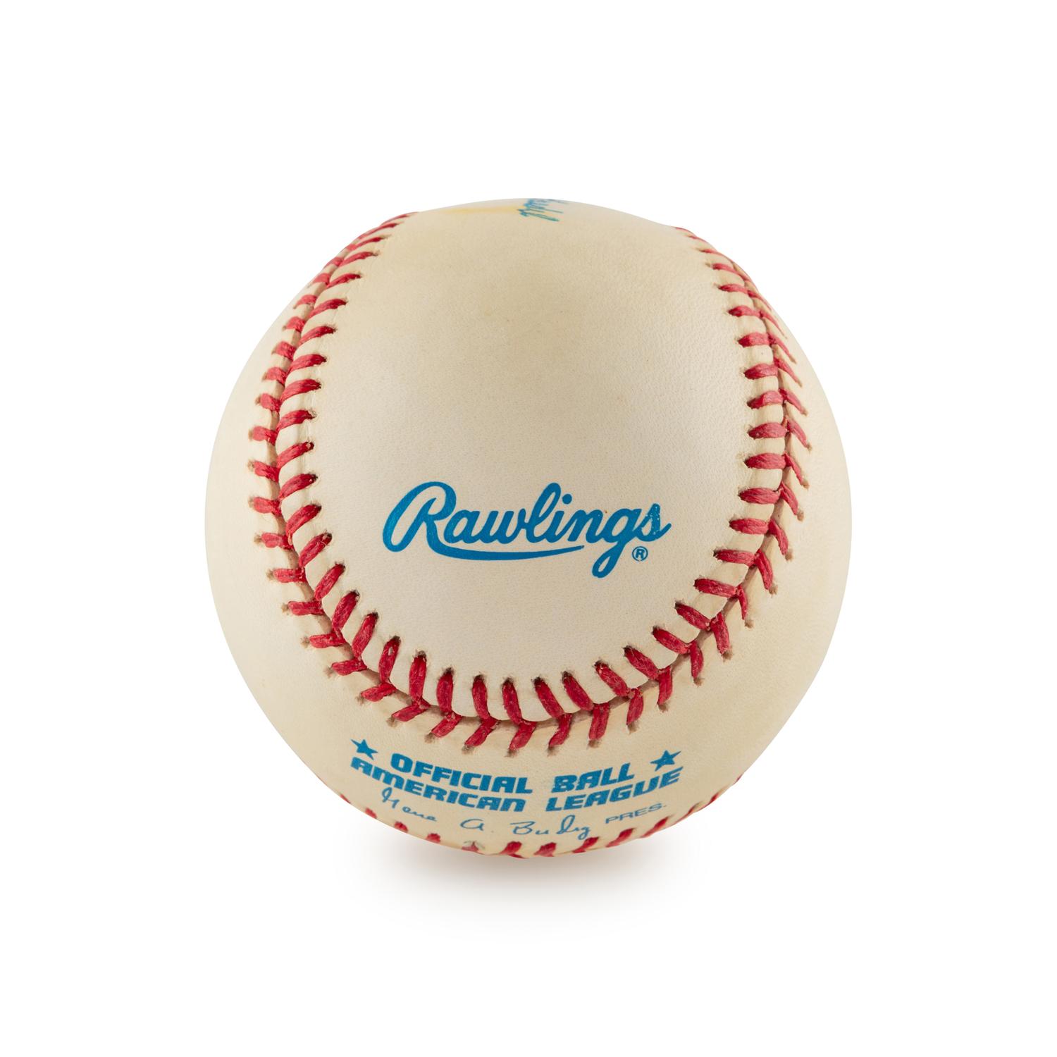 A Bob Cain Pitched to Eddie Gaedel Signed Autograph Baseball (Beckett Authentication Services)