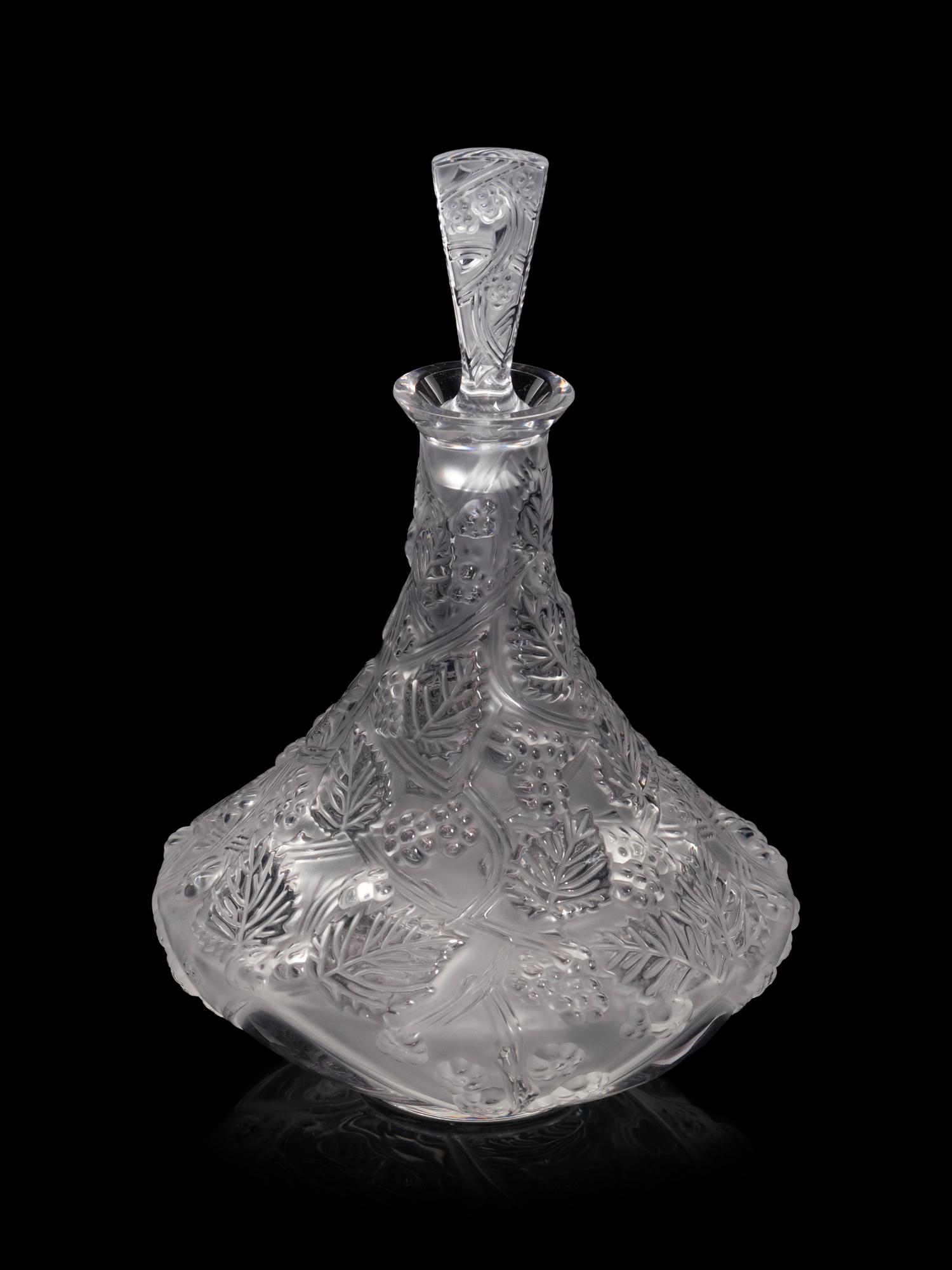 A Lalique Baies et Feuilles Decanter
