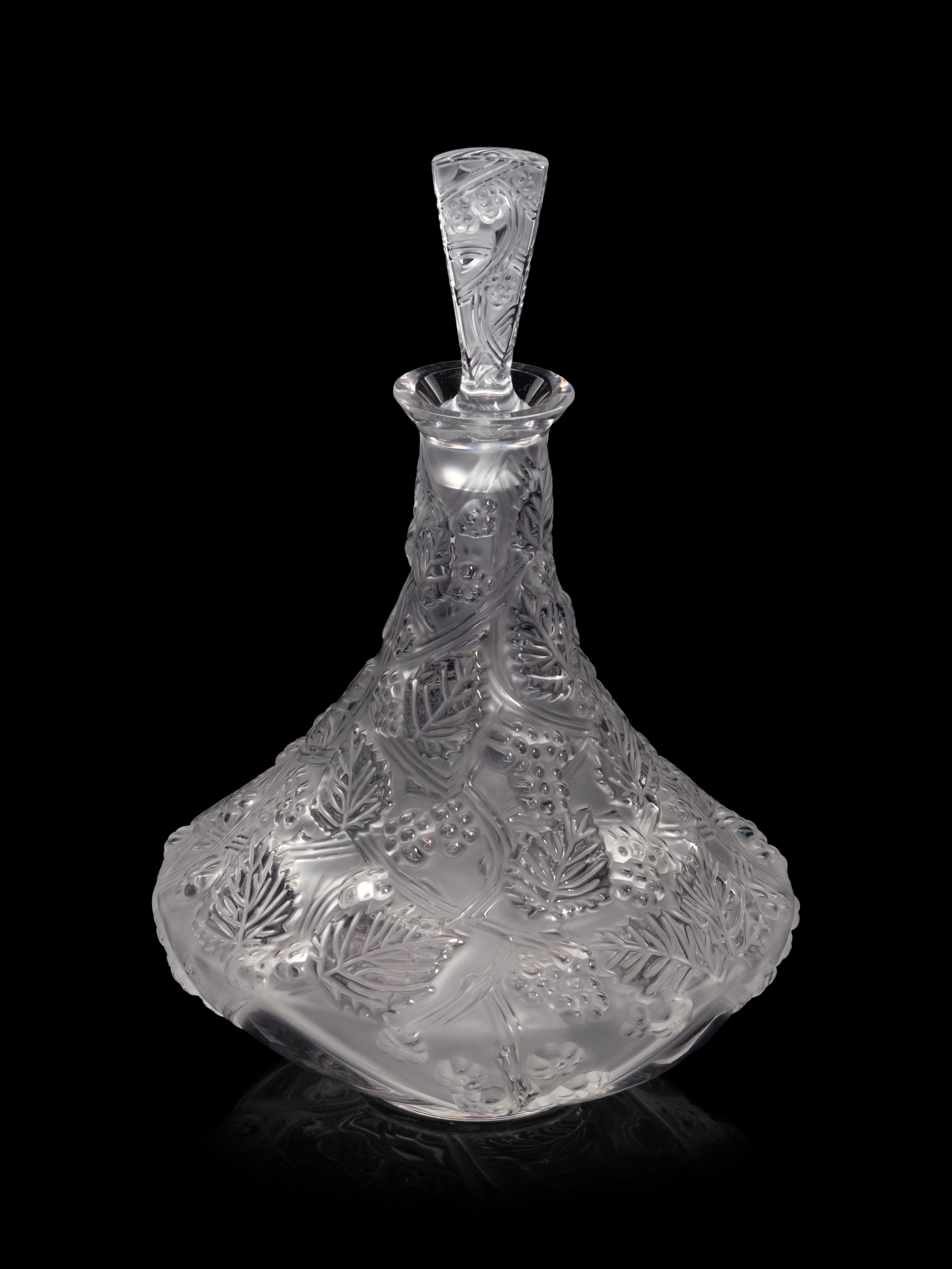 A Lalique Baies et Feuilles Decanter