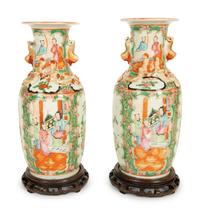 A Pair of Chinese Rose Medallion Porcelain Vases