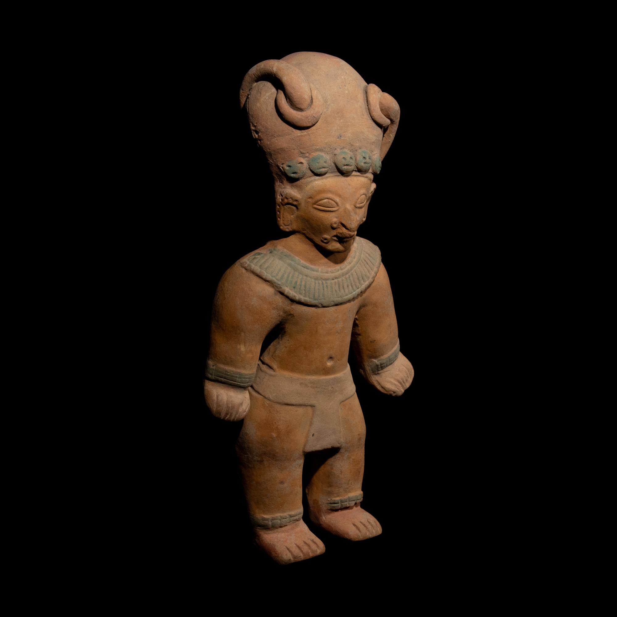 Two Jamacoaque Terracotta Figures
