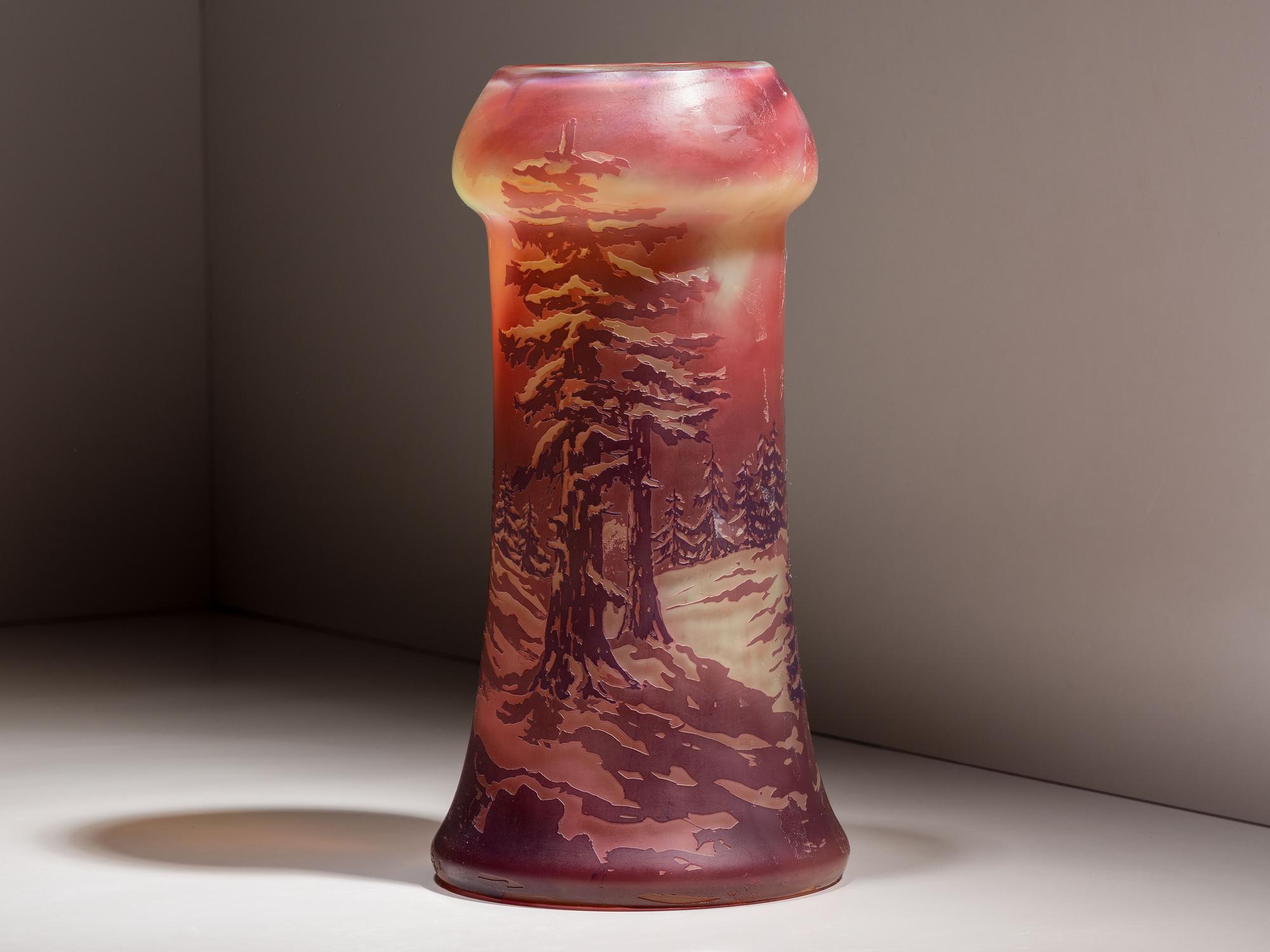 Scenic Vase