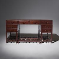 A Chinese Hardwood Double Pedestal Desk, 20th Century 二十世紀 硬木冰梅紋書桌