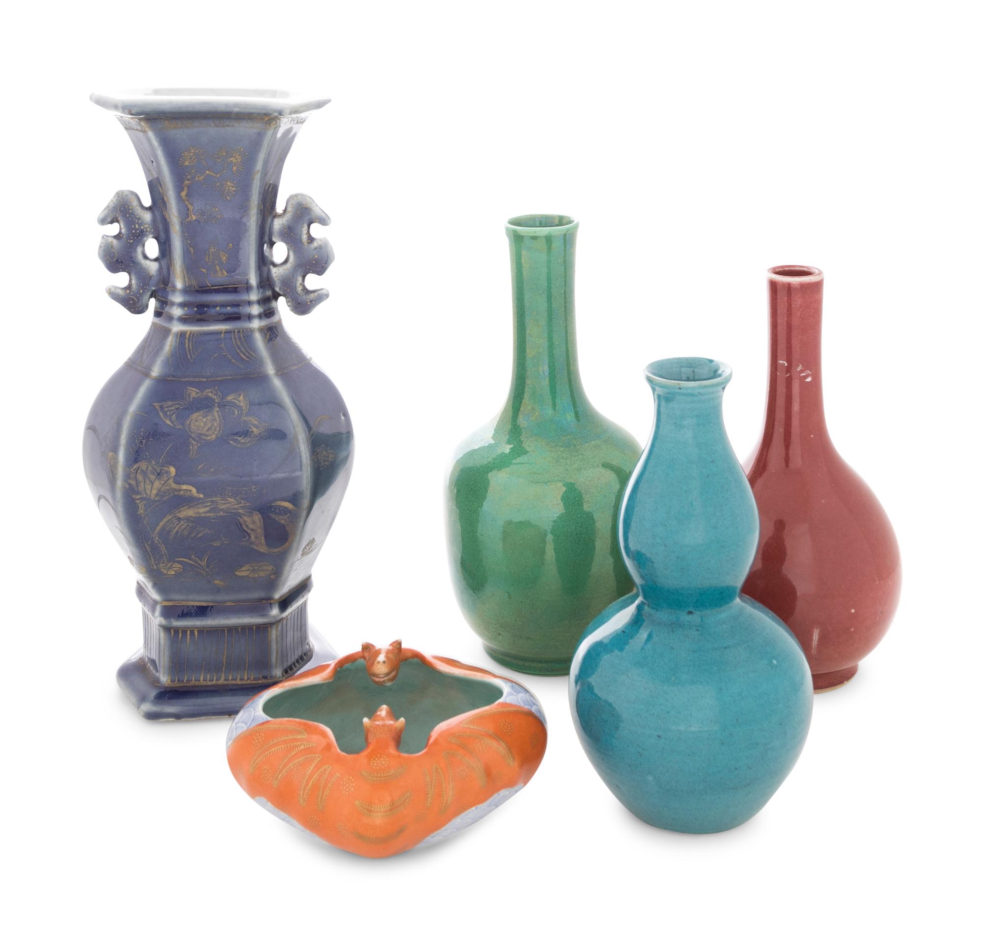 Six Chinese Porcelain Articles