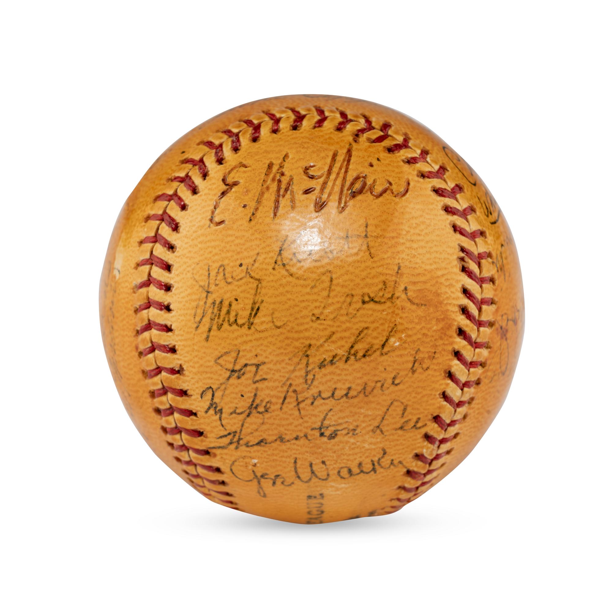 A 1939 Chicago White Sox Team Signed Autograph Baseball,