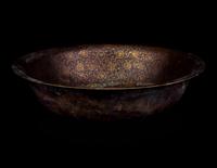 A Chinese Silvered Mounted Conch and A Silvered Metal Inlaid Basin