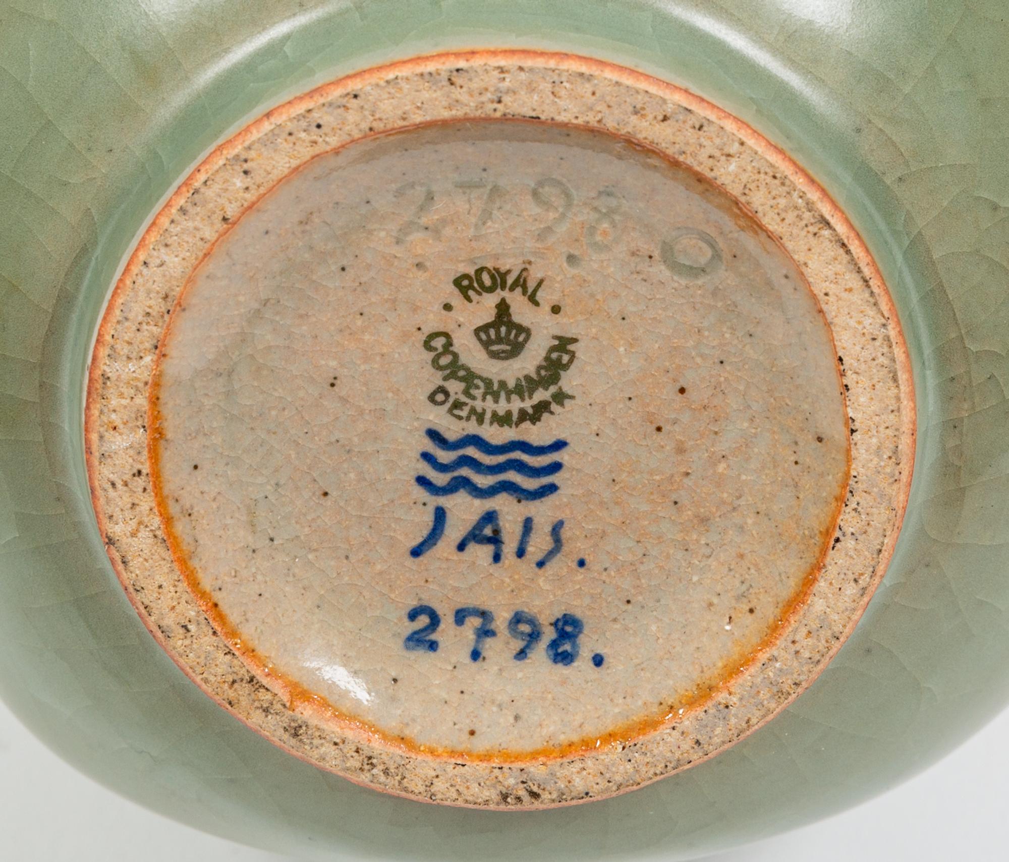 Covered Jar, c. 1930 Royal Copenhagen, Denmark