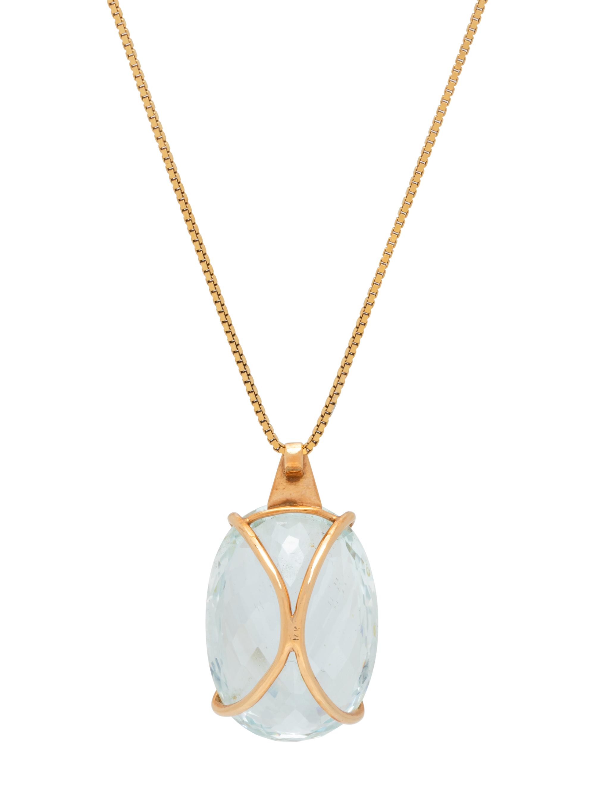 YELLOW GOLD AND BLUE TOPAZ PENDANT/NECKLACE