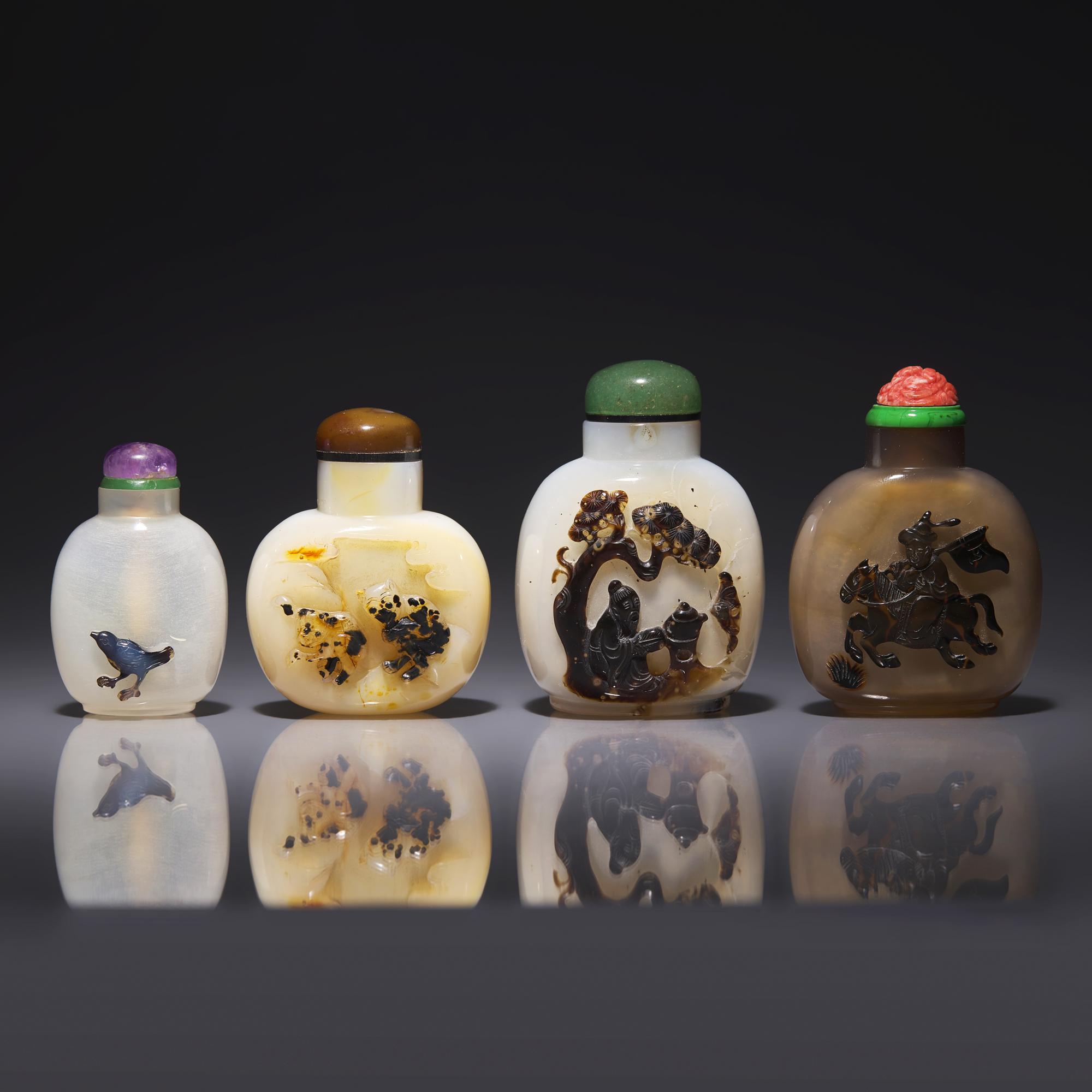 Four Carved Shadow Agate Snuff Bottles 瑪瑙巧雕鼻烟壺四支