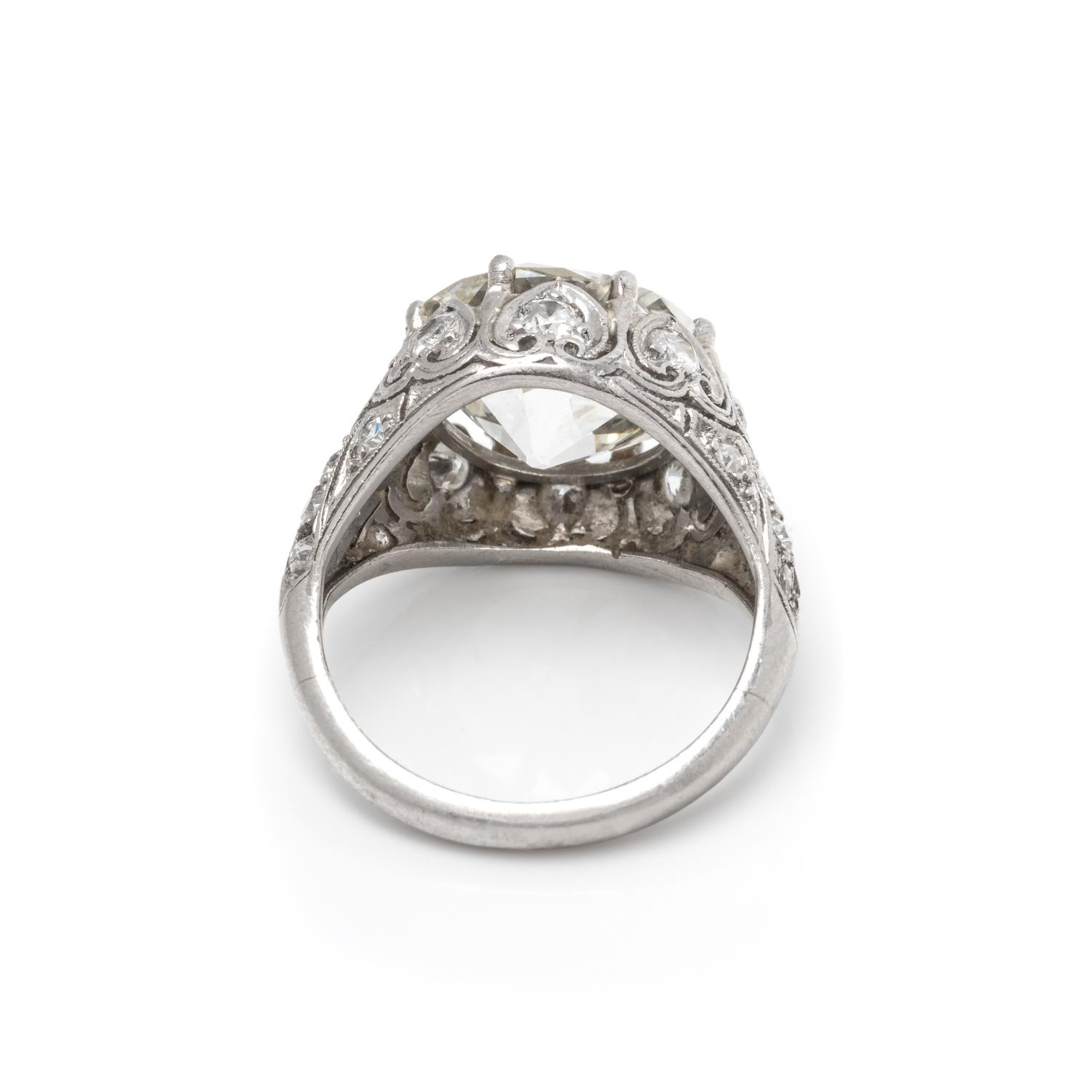 ANTIQUE, DIAMOND RING